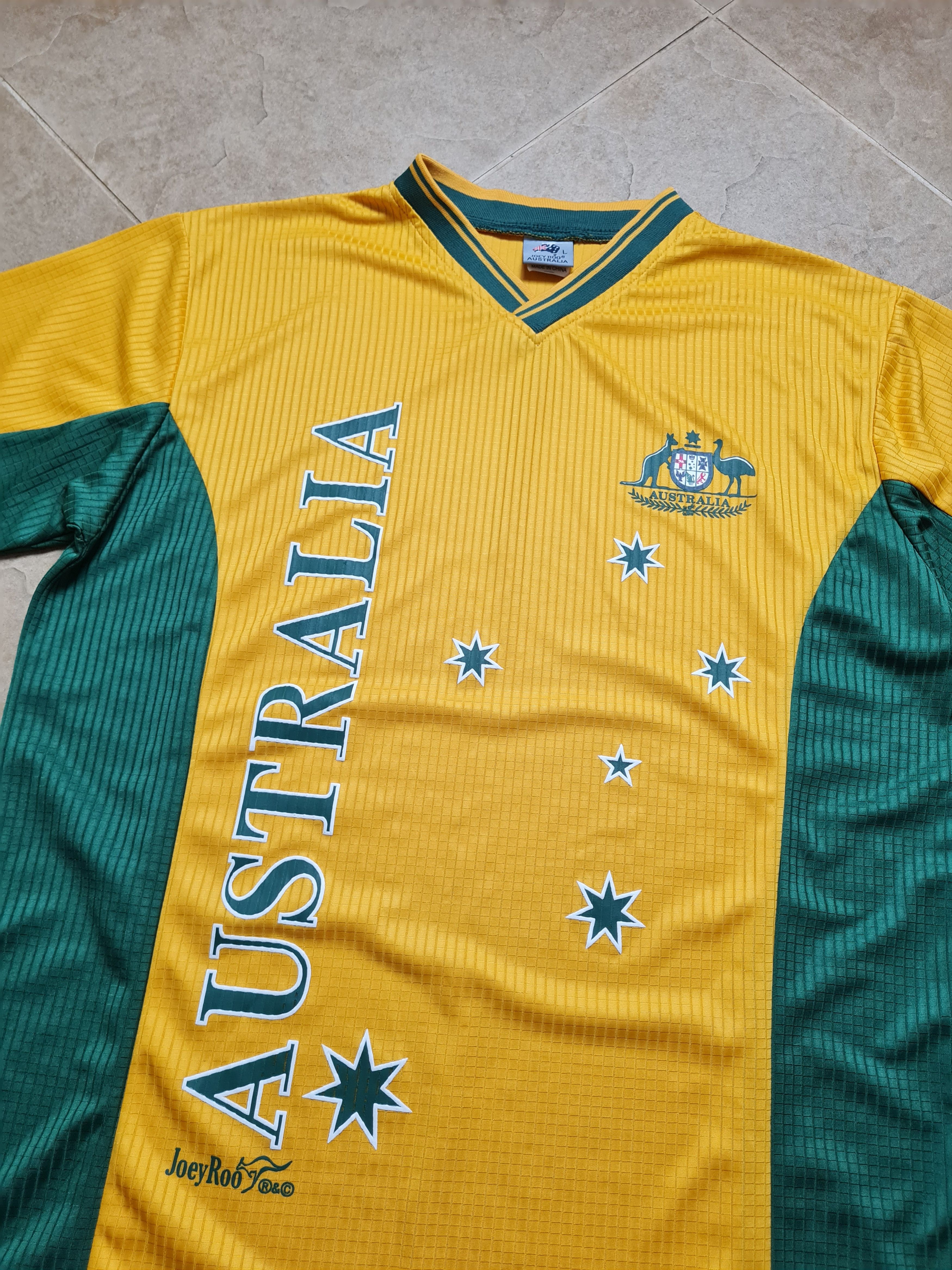 Other Jersey Australia National Football Mens Soccer Team Size L Size US L / EU 52-54 / 3 - 2 Thumbnail
