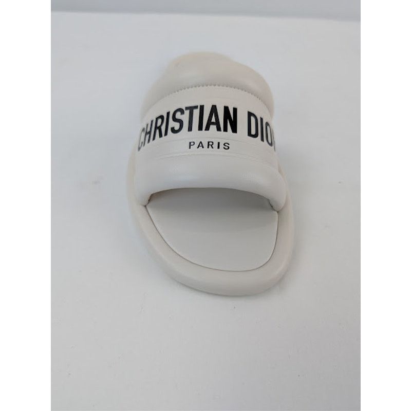 Dior o1rshd1 Every-D Embossed Lambskin Slide Sandal in Off White Size US 7 / EU 40 - 15 Thumbnail