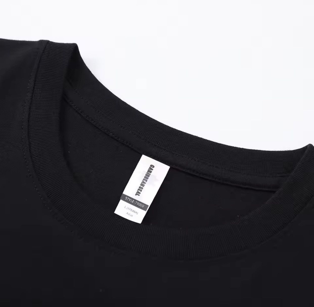 Japanese Brand Short Sleeved Oversized Loose Size US M / EU 48-50 / 2 - 3 Thumbnail