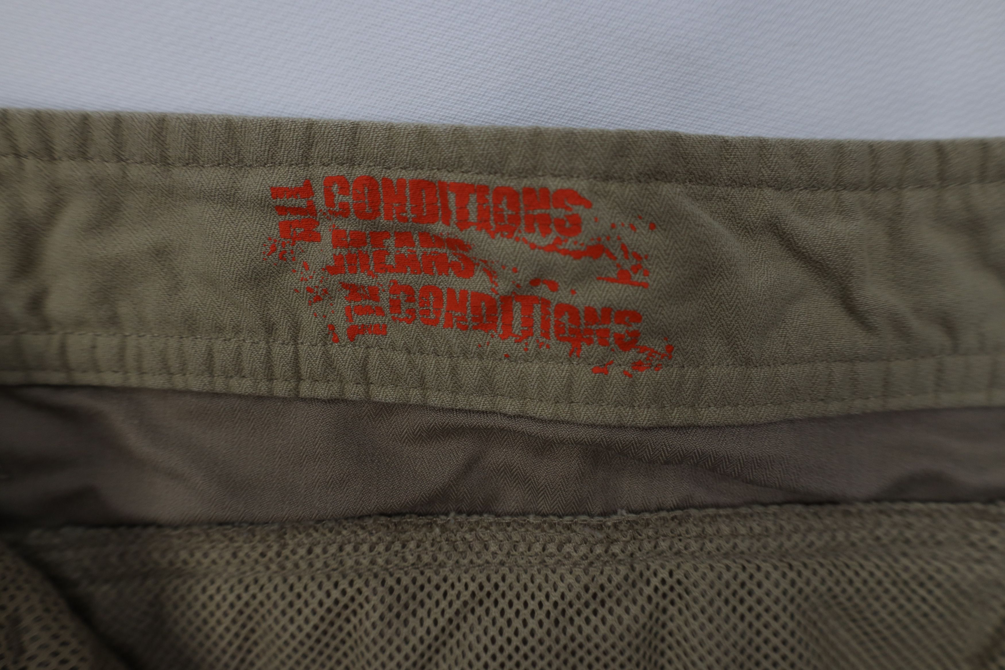 Nike Vintage Nike ACG Wide Leg Convertible Cargo Pants Shorts Size US 40 / EU 56 - 11 Thumbnail