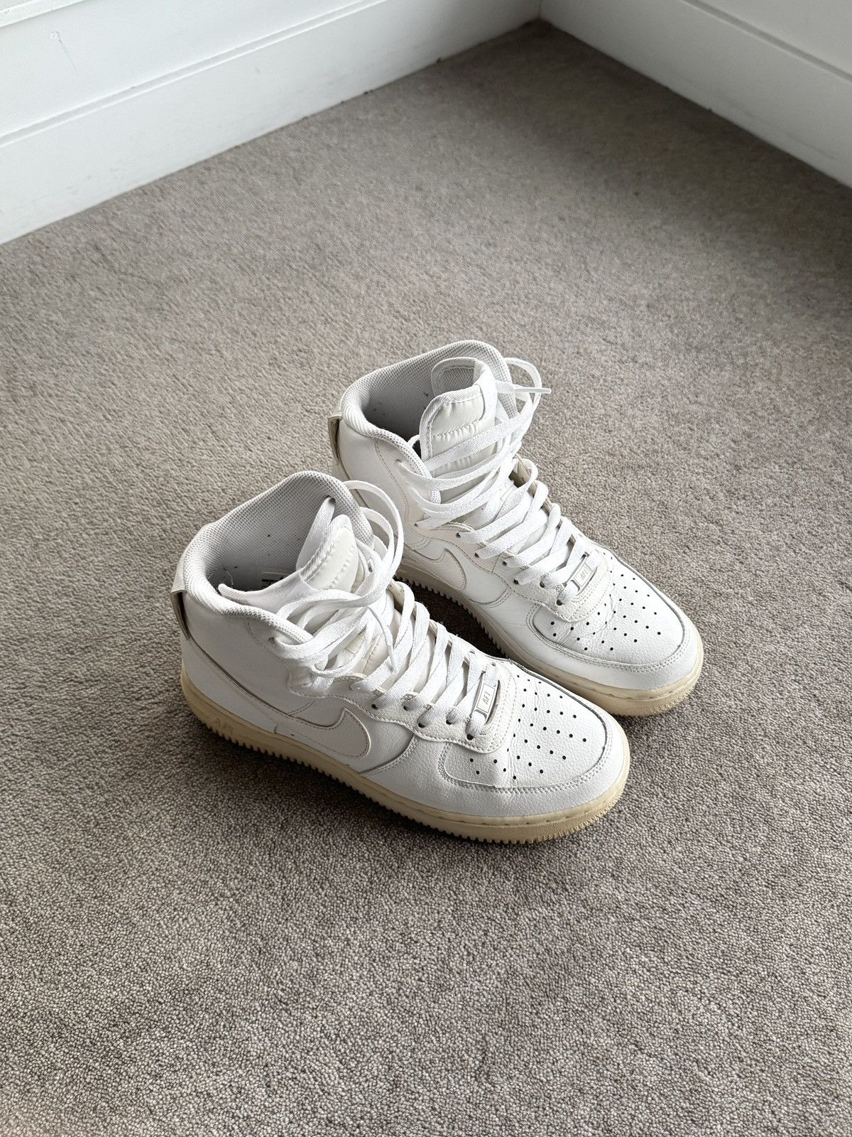 Nike Nike Air Force 1 High Triple White 2014 Size US 8 / EU 41 - 8 Thumbnail