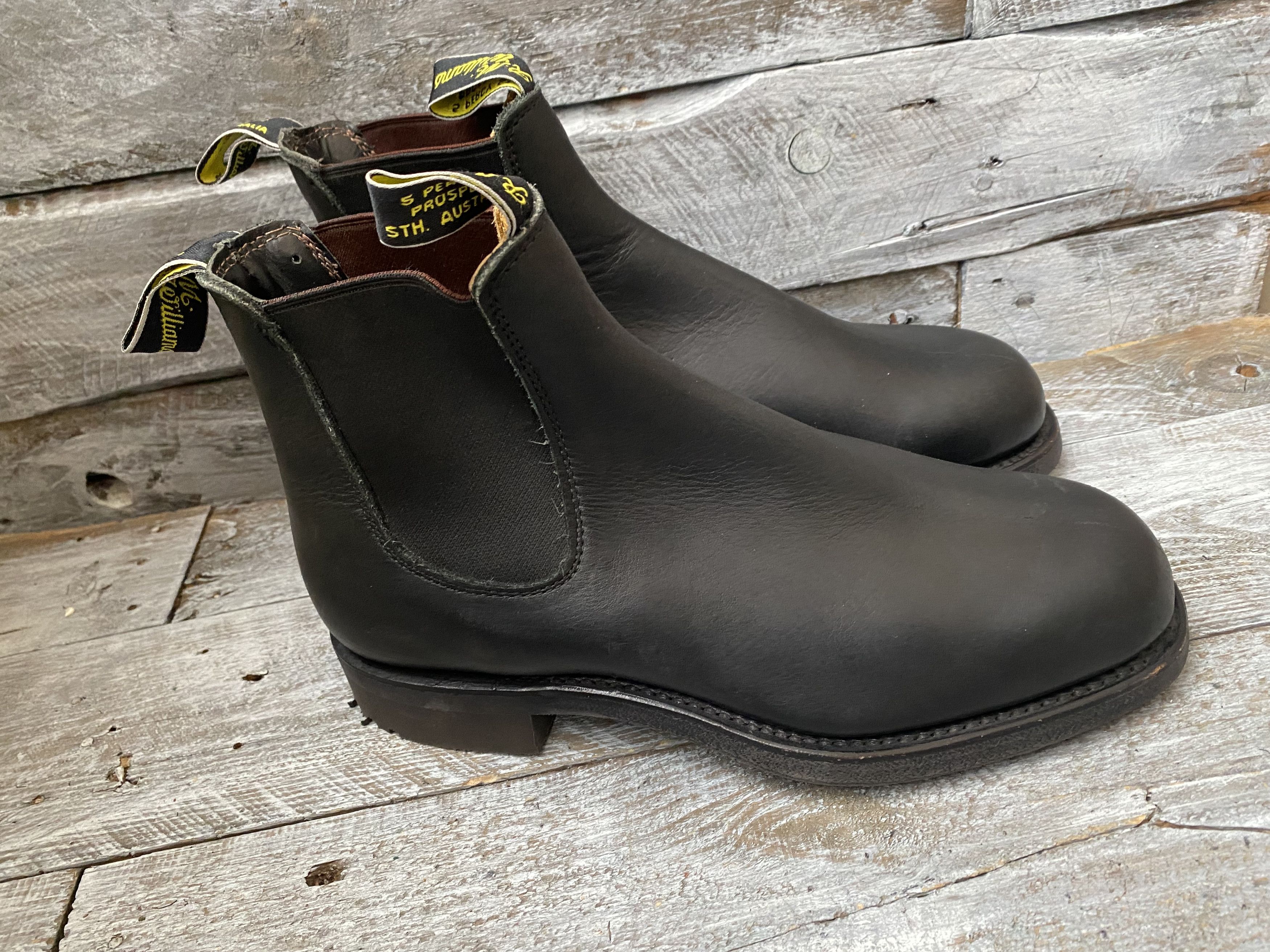 R.M. Williams R.m williams chelsea black leather boots uk 6.5H Size US 6.5 / EU 39-40 - 9 Thumbnail