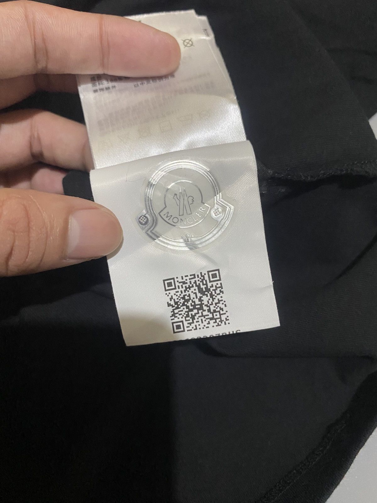 Moncler MONCLER ROUNDNECK SHIRT Size US L / EU 52-54 / 3 - 6 Thumbnail