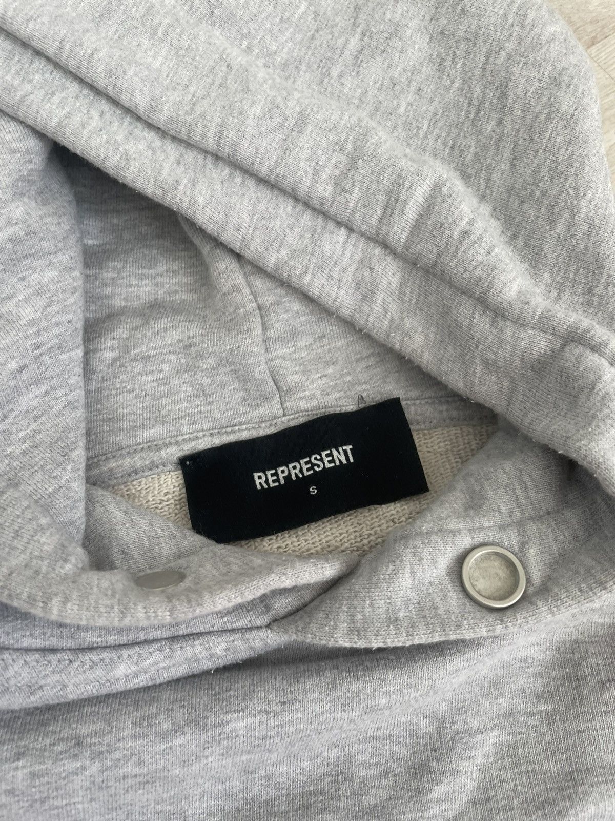 Designer × Represent Clo. Represent Clo Big Logo Hoodie Owners Club Hypebeast Minimal Size US S / EU 44-46 / 1 - 10 Thumbnail
