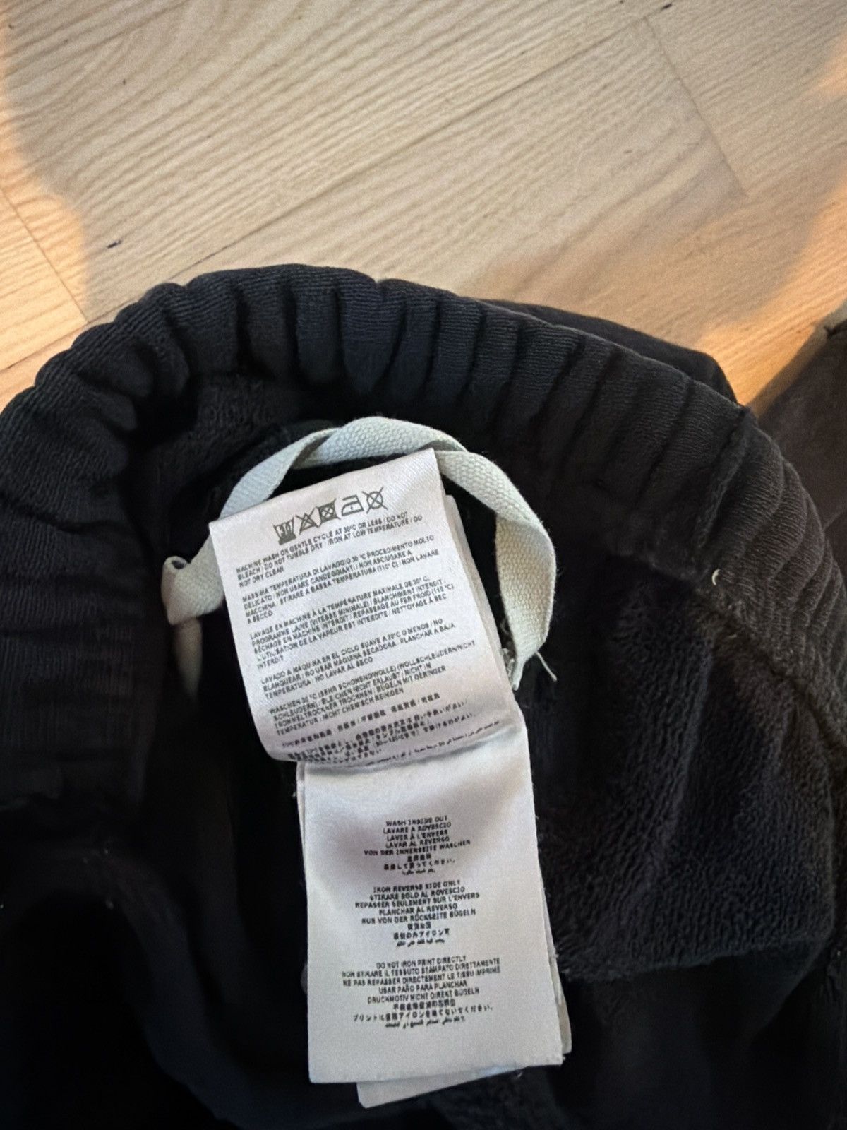 Off-White Off-White x Champion sweatpants Size US 29 - 8 Thumbnail