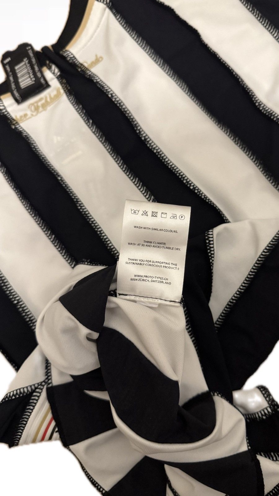 Prototypes Very Rare Prototypes series04 Deconstructed Jersey Size US S / EU 44-46 / 1 - 3 Thumbnail