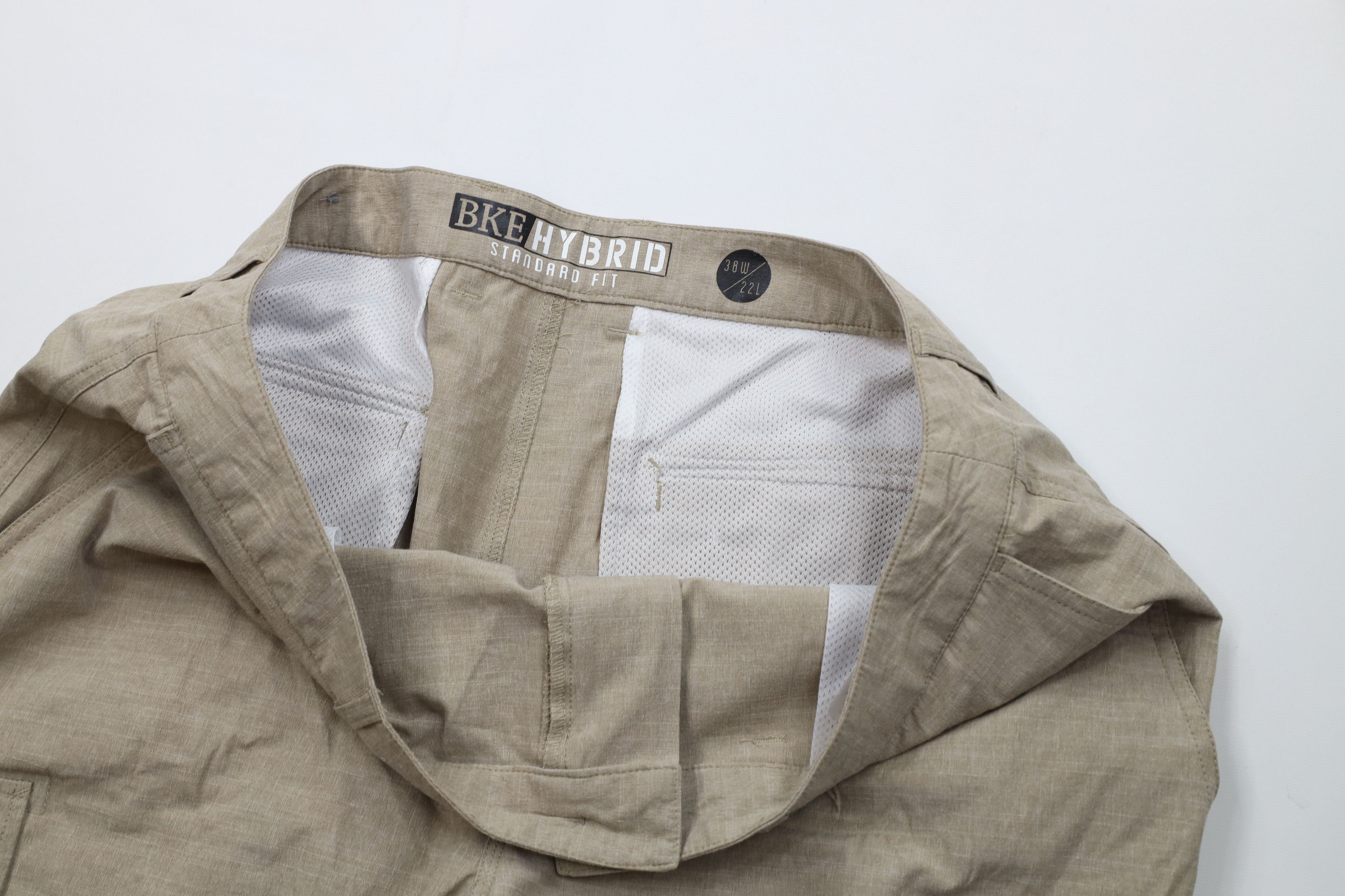 Vintage Buckle BKE Hybrid Chambray Stretch Cargo Shorts Beige Tan Size US 38 / EU 54 - 6 Thumbnail