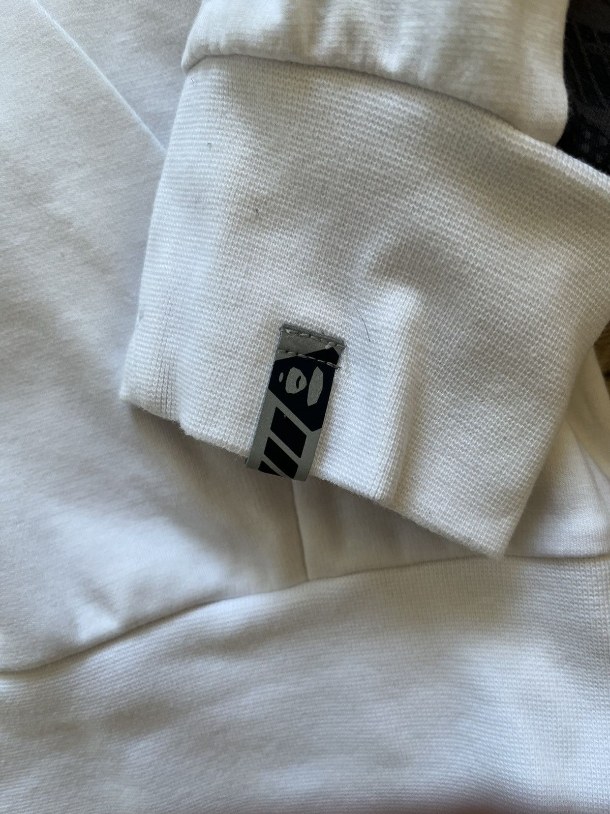 Aape AAPE by A Bathing Ape Half Zip Hoodie Size US S / EU 44-46 / 1 - 5 Thumbnail