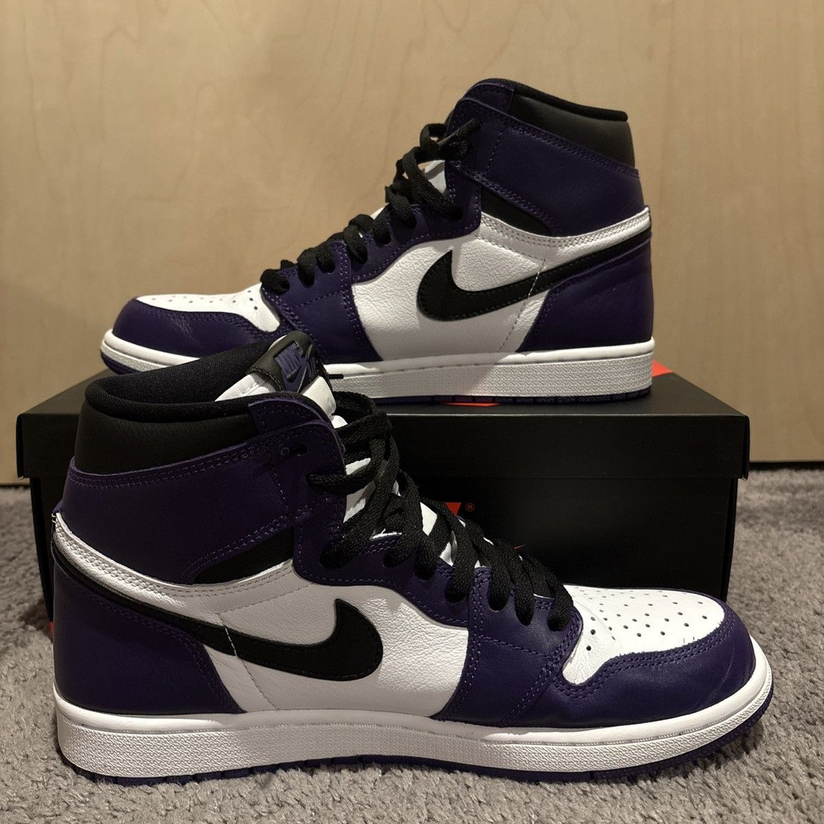 Jordan Brand Air Jordan 1 Court Purple 2.0 Size 10.5 Size US 10.5 / EU 43-44 - 2 Thumbnail
