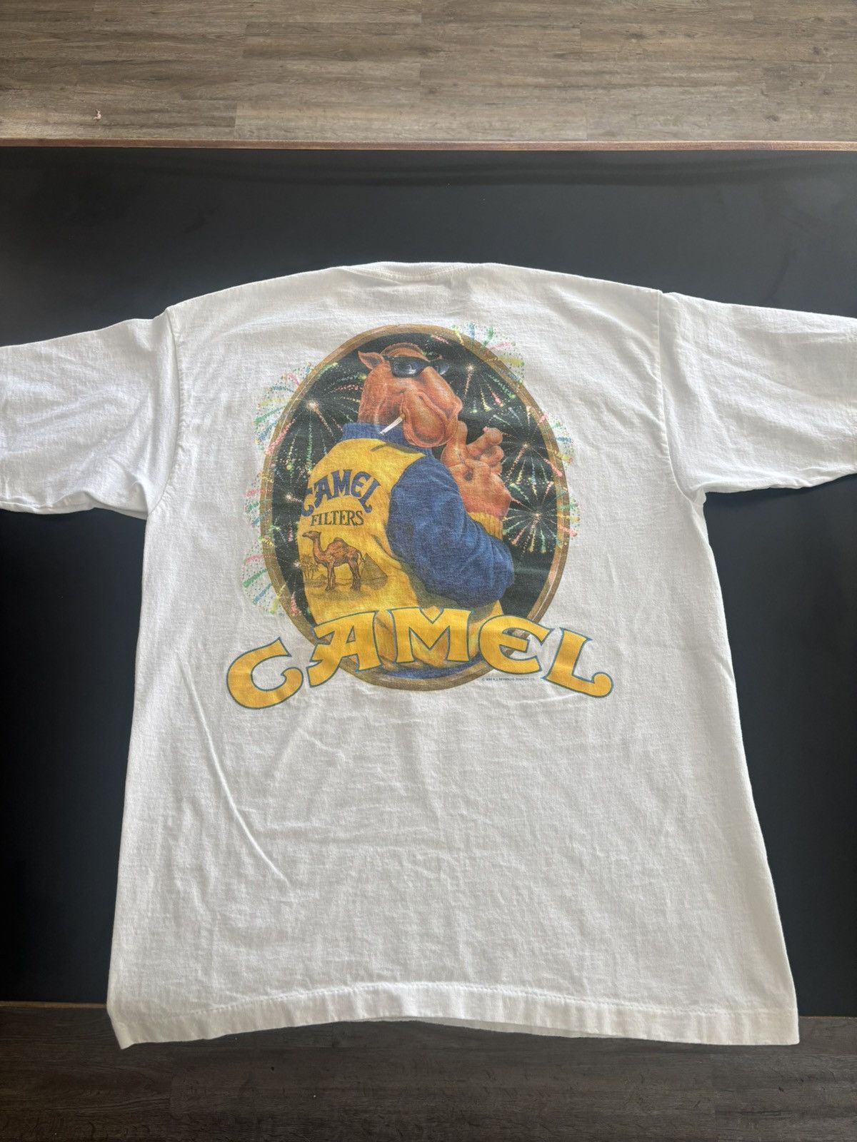Vintage Rare 1993 Joe Camel Fireworks pocket tee Size US L / EU 52-54 / 3 - 1 Thumbnail