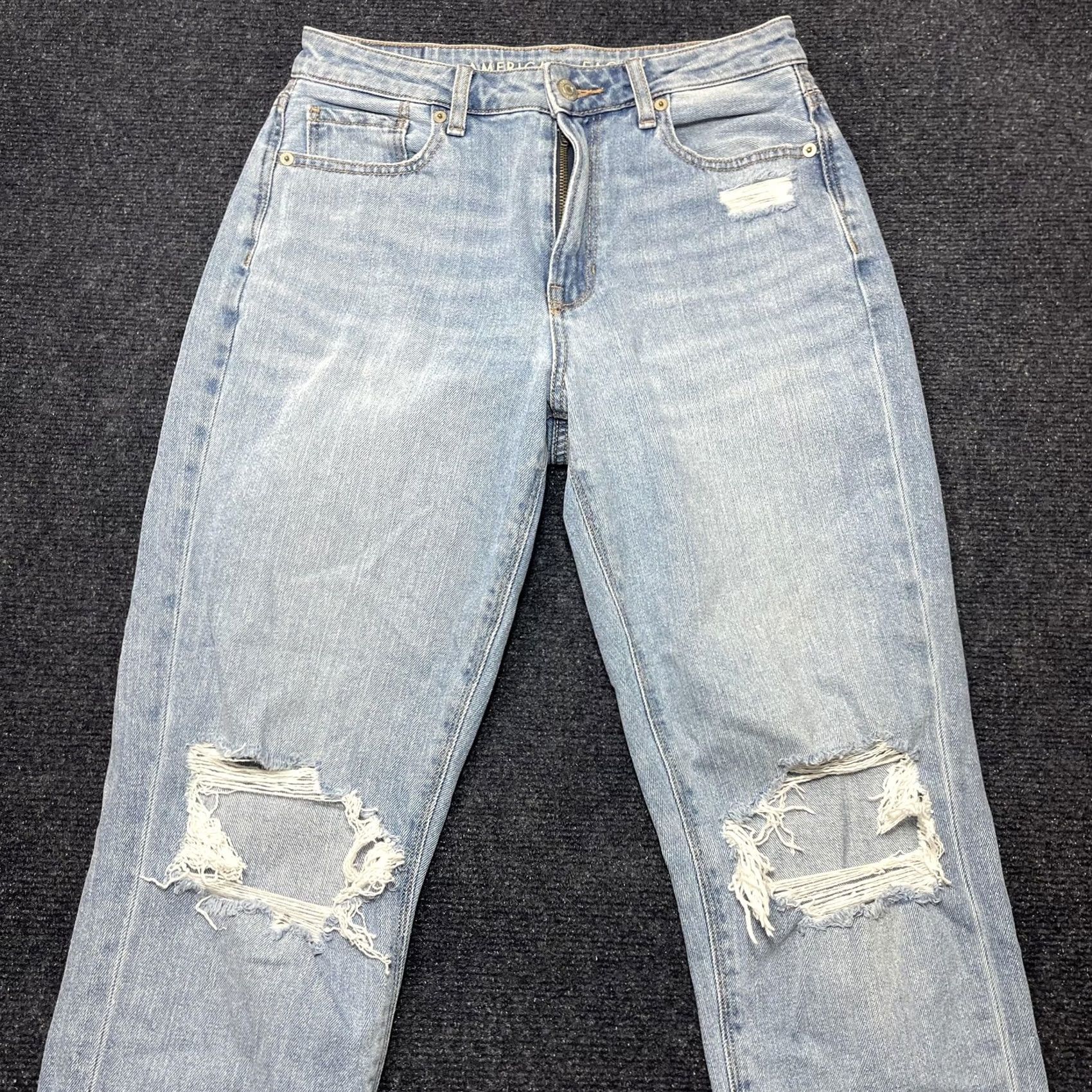 American Eagle Outfitters American Eagle Outfitters Jeans Womens 4 Light Wash High Rise Distressed Relaxed Straight Jeans Size 27" / US 4 / IT 40 - 2 Thumbnail