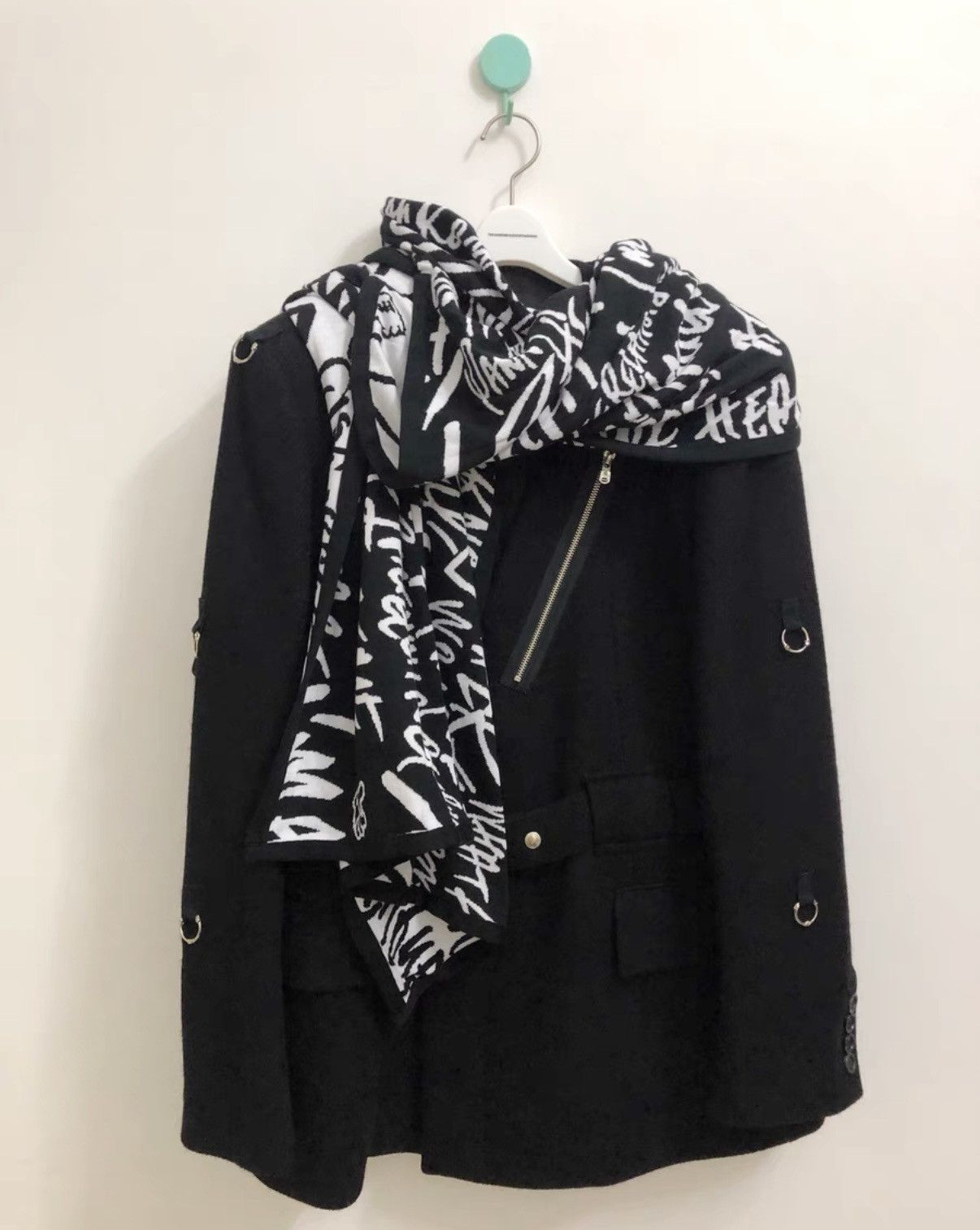Takahiromiyashita The Soloist. TAKAHIROMIYASHITA THE SOLOIST cape scarf Size ONE SIZE - 3 Thumbnail