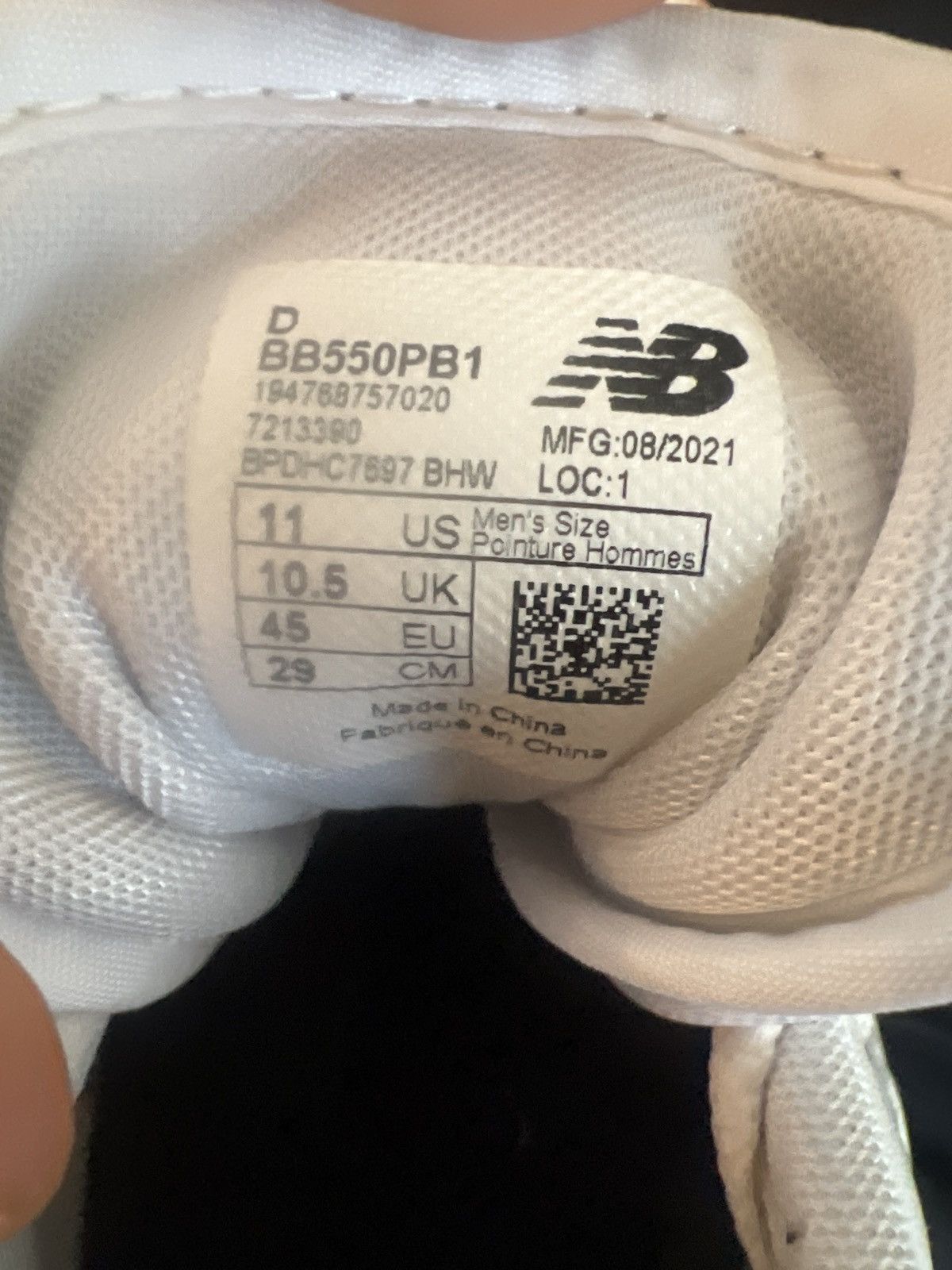 New Balance White on white New Balance 550 Size US 11 / EU 44 - 8 Thumbnail