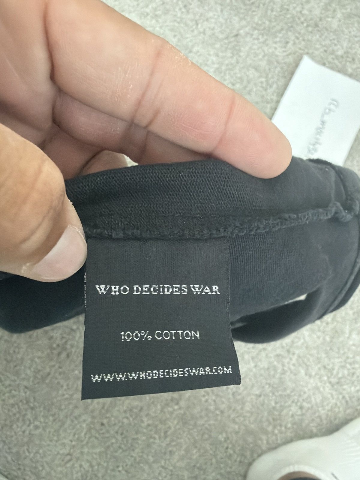 Who Decides War Who decides war long sleeve Size US XXL / EU 58 / 5 - 6 Thumbnail