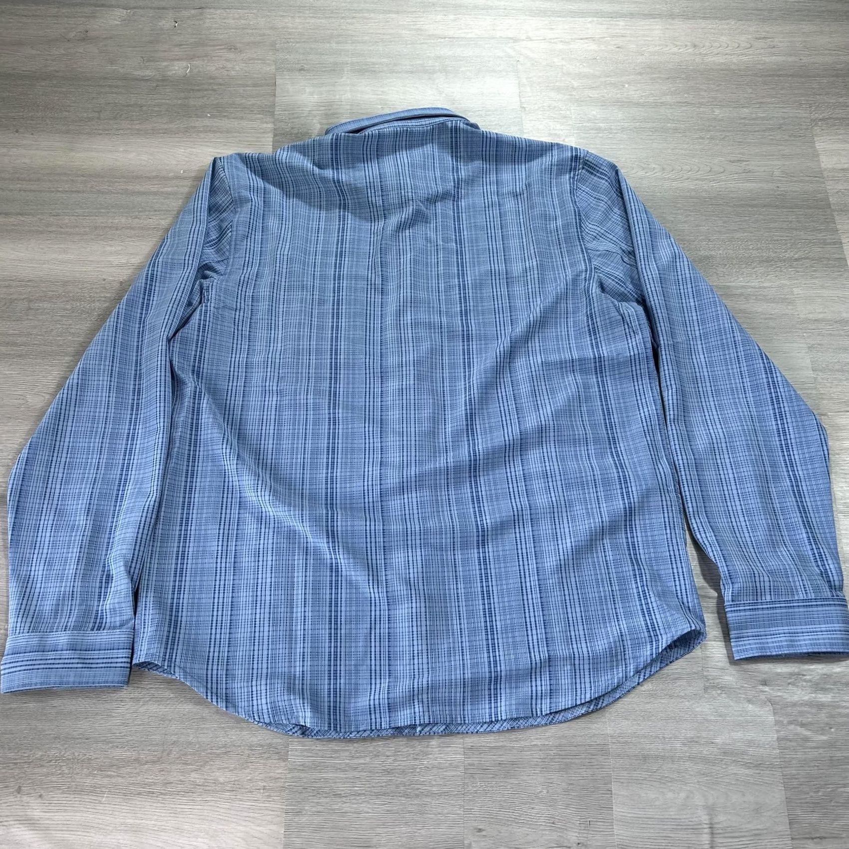 Tommy Bahama Tommy Bahama Shirt Mens Small Blue Bahama Coast Sandbar Stripe Button Up Long Sleeve Shirt Size US S / EU 44-46 / 1 - 2 Thumbnail