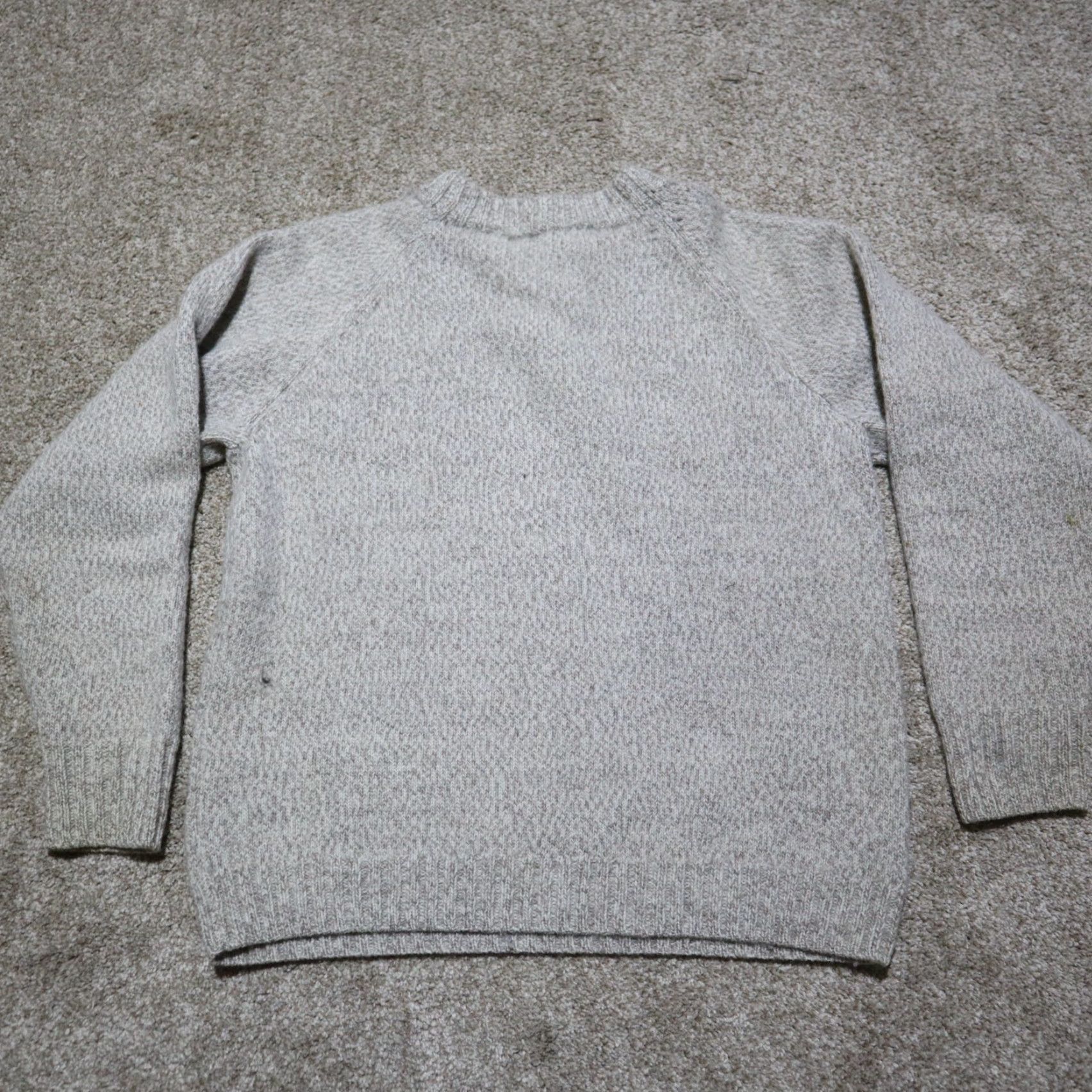 Vintage Merino Wool Sweater Women Size S Beige Lightweight V-Neck Pullover Womens Size S / US 4 / IT 40 - 7 Thumbnail