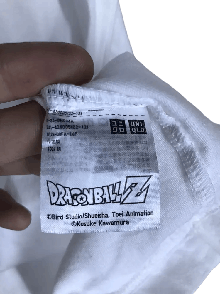 Anime Uniqlo x Dragonball Z Tshirts Size US XL / EU 56 / 4 - 8 Thumbnail