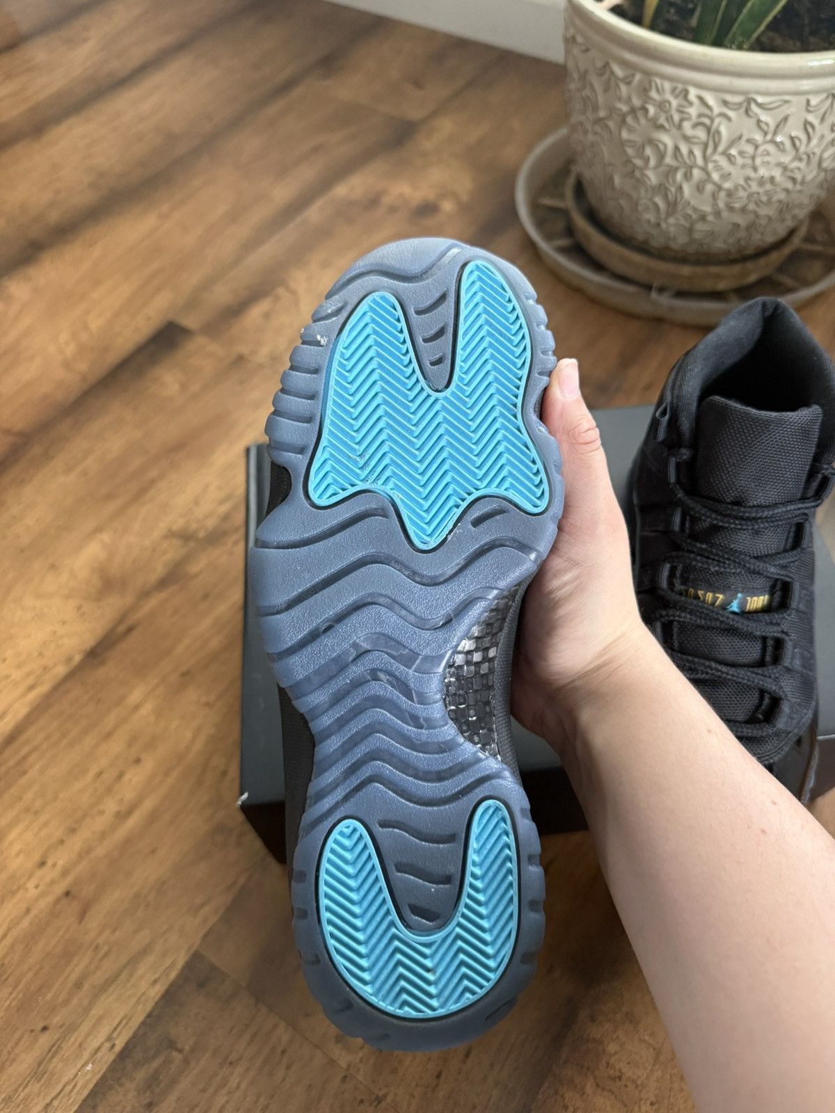 Jordan Brand Jordan 11 Retro Gamma Blue (2025) Size US 8 / EU 41 - 12 Thumbnail