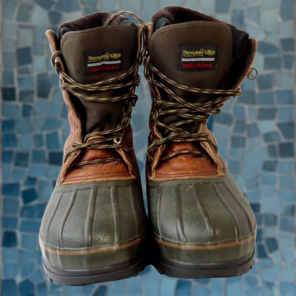 Vintage ROCKY Boot Men 9M 7715 Thinsulate Ultra Lined 800 Grams Heavy Leather Waterproof Work Boot Brown Size US 9 / EU 42 - 1 Thumbnail