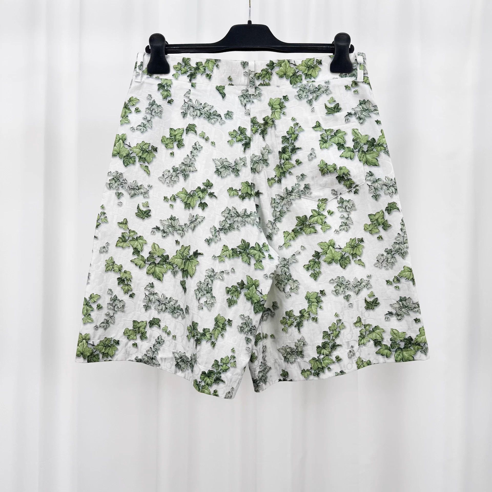 Dior Dior Oblique Camellia Print Short 46 New Size US 30 / EU 46 - 2 Thumbnail