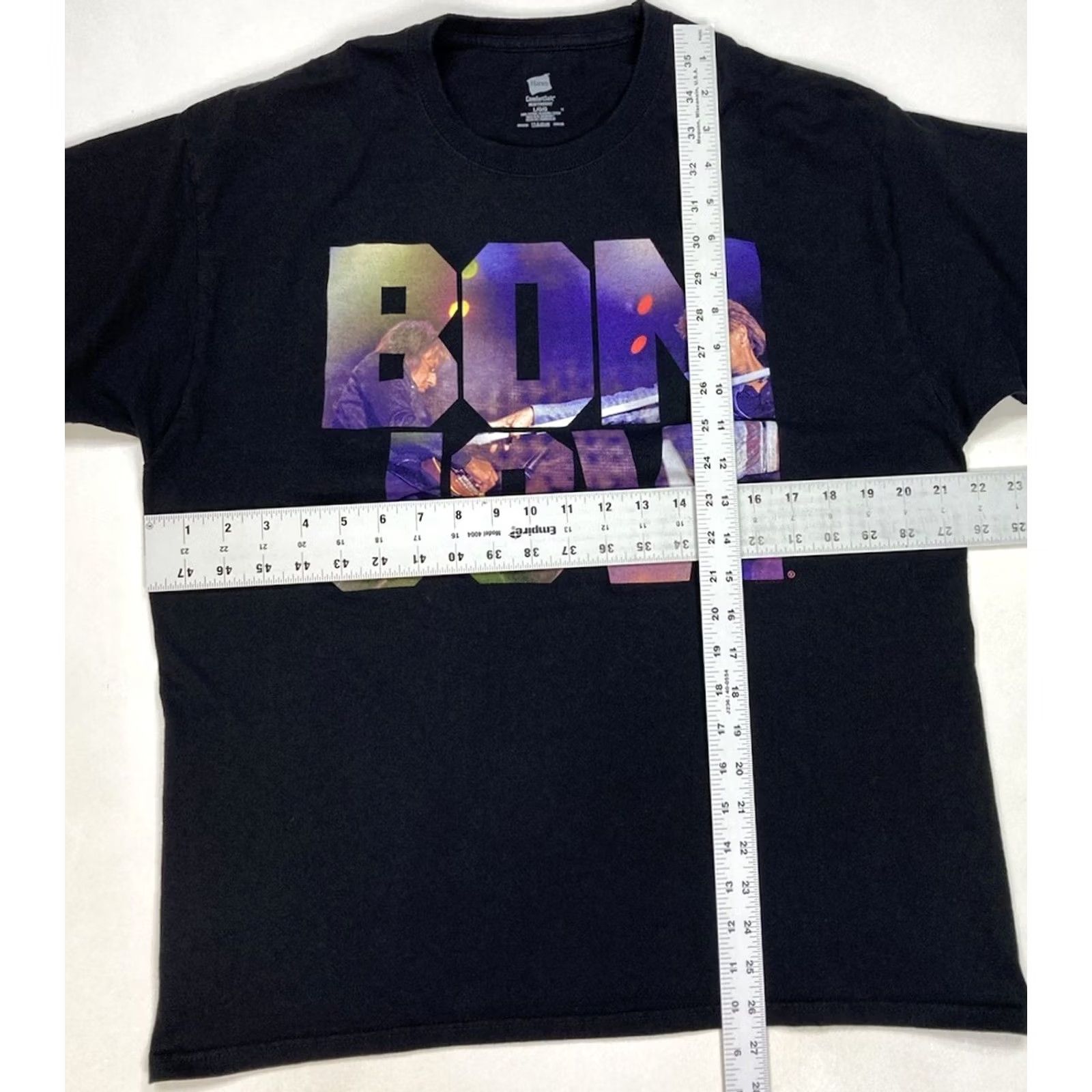Hanes Bon Jovi Because We Can 2013 Graphic T-shirt Men Large Black Short Sleeve Music Shirt Size US L / EU 52-54 / 3 - 7 Thumbnail