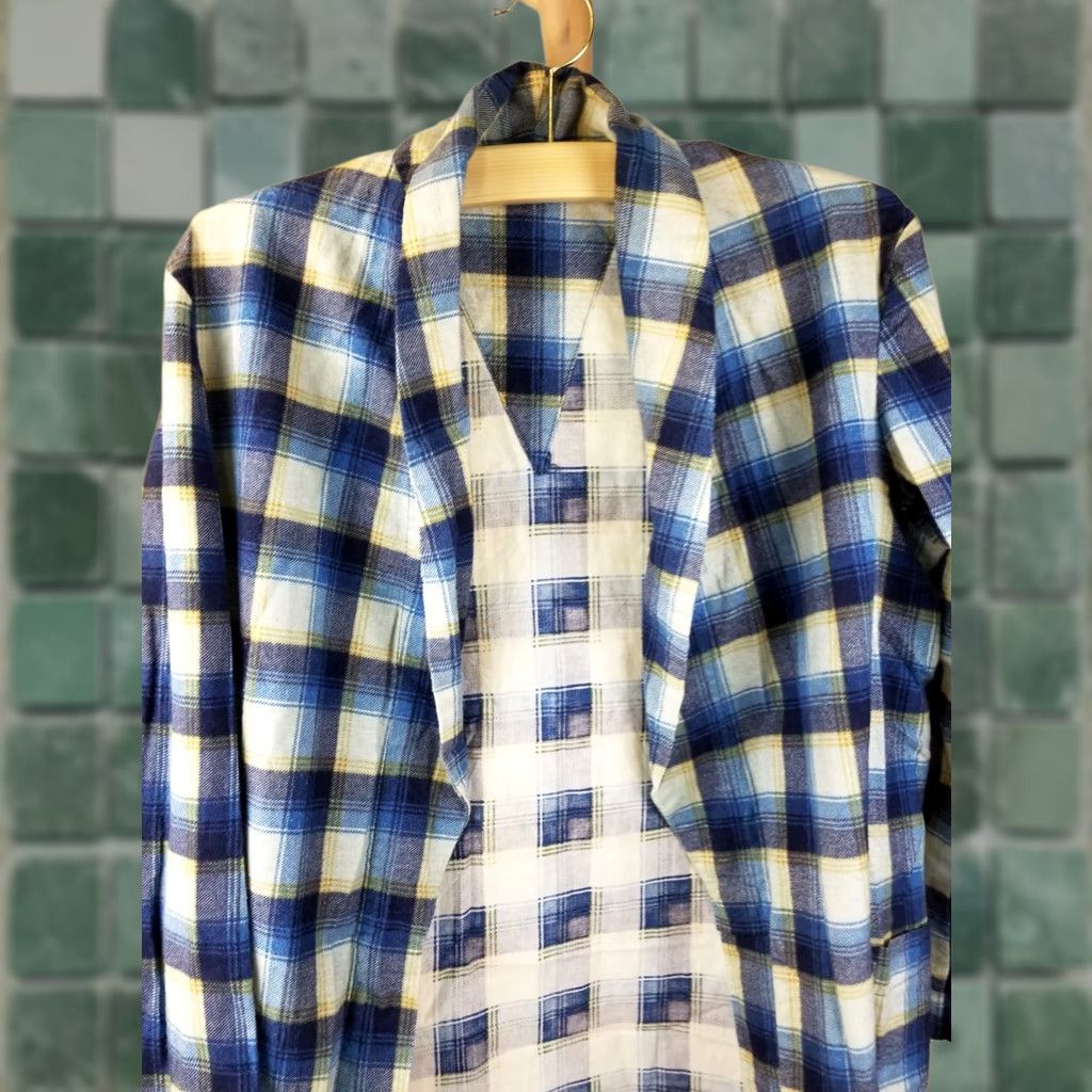 Vintage VINTAGE FLANNEL SHADOW CHECK BATH ROBE M MEDIUM BLUE beltless UNKNOWN 50's Men Robe Size ONE SIZE - 1 Thumbnail