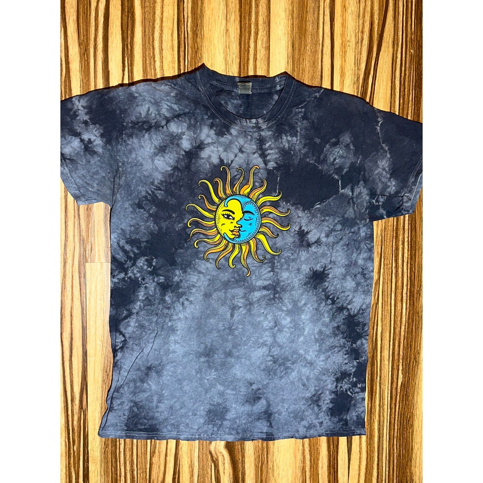 Gildan Sun And Moon Gray Tie Dye Tshirt Size Large Size US L / EU 52-54 / 3 - 3 Thumbnail