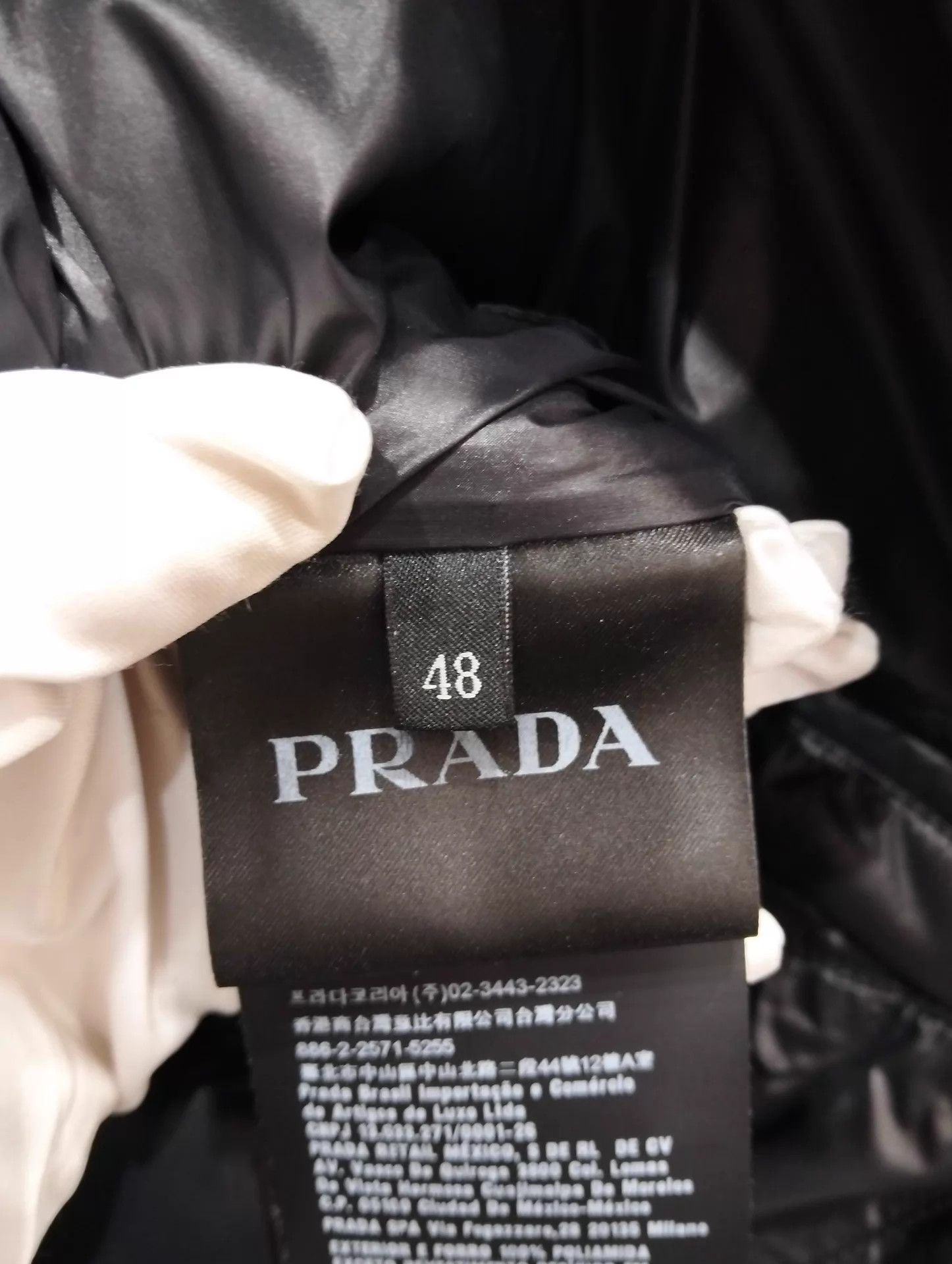 Prada PRADA Black Triangle Logo Down Jacket Size 48 Size US M / EU 48-50 / 2 - 7 Thumbnail