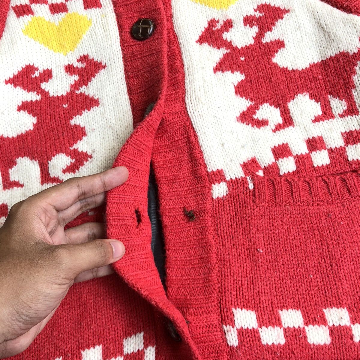 Japanese Brand 2000s Coelu Knit Deer Motif Fur Vest Red Ifsix Lgb Style Size US S / EU 44-46 / 1 - 7 Thumbnail
