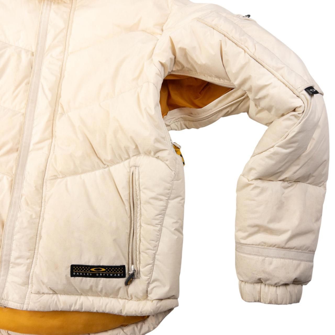 Oakley Vintage Oakley Zip Up Puffer Jacket Womens Size S Size XS / US 0-2 / IT 36-38 - 6 Thumbnail