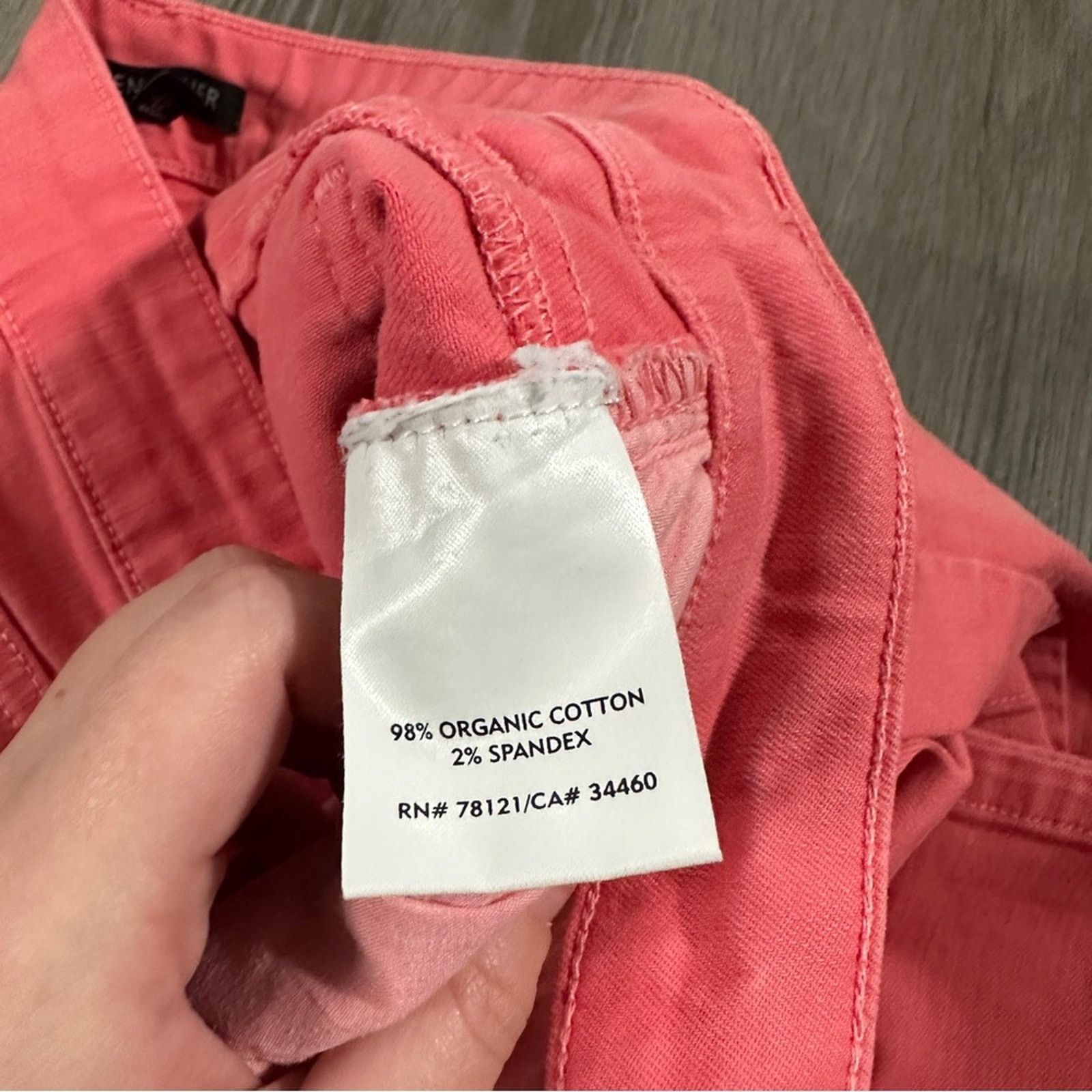 Eileen Fisher Eileen Fisher Barbiecore Pink Mid Rise Skinny Cropped Jeans Size 28" / US 6 / IT 42 - 7 Thumbnail