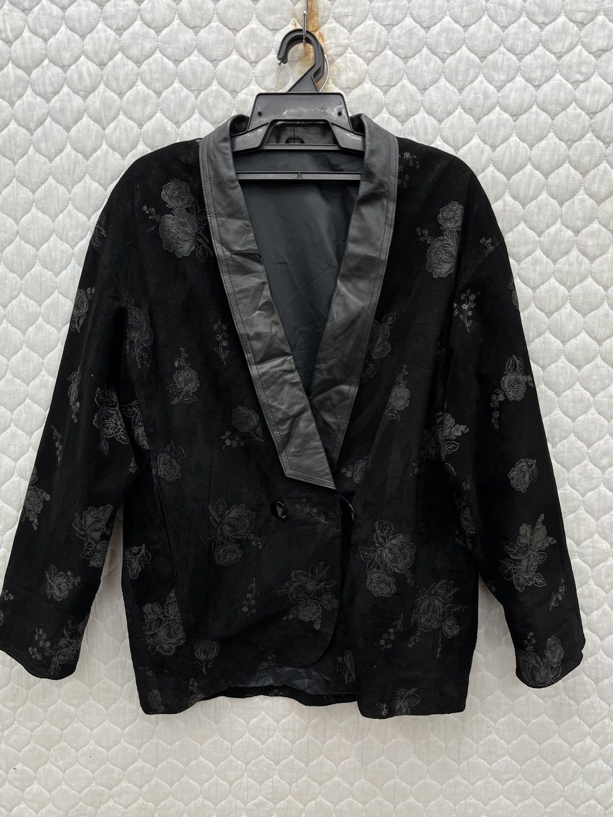 Vintage 🔥🔥🔥ARCHIVE VTG JAPANESE TRADITIONAL FLORAL LEATHER JACKET Size L / US 10 / IT 46 - 1 Thumbnail
