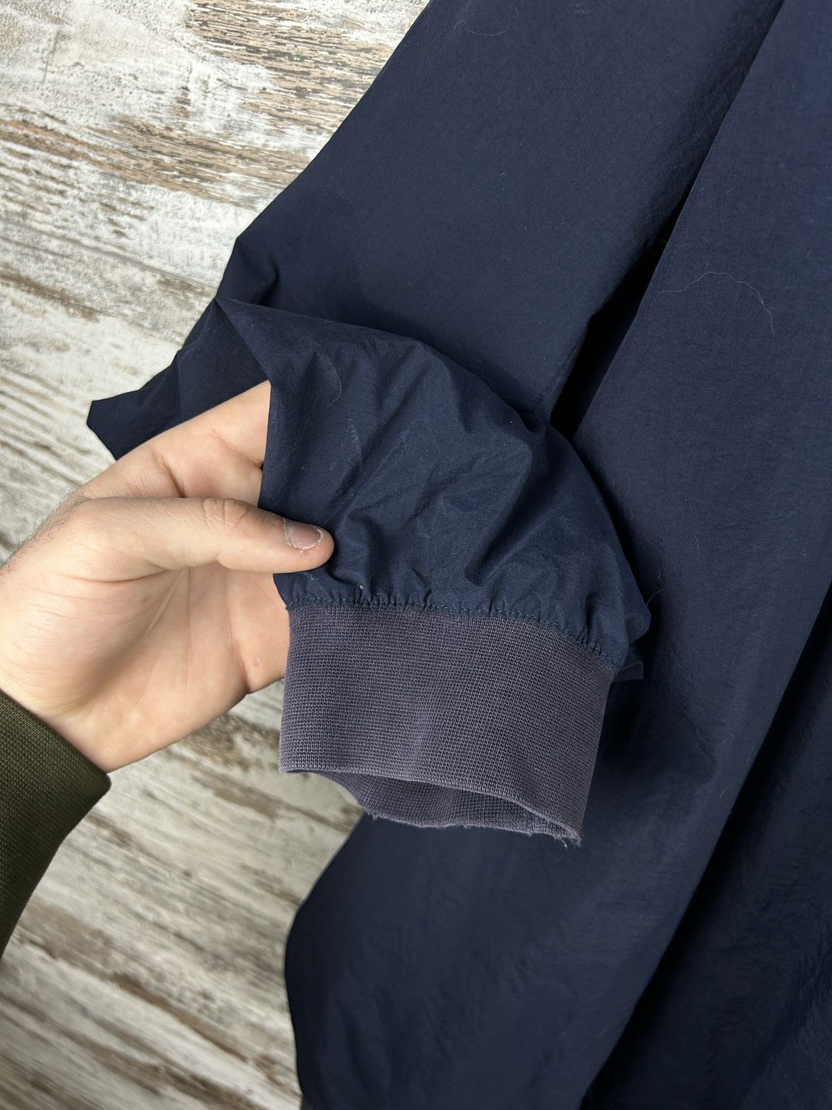 Polo Ralph Lauren Mens Vintage distressed Polo Ralph Lauren nylon sweatshirt Size US XXL / EU 58 / 5 - 7 Thumbnail