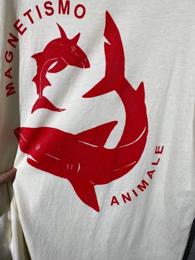 Gucci Gucci Shark T-shirt 2504-Nextarrow Size US XS / EU 42 / 0 - 3 Thumbnail