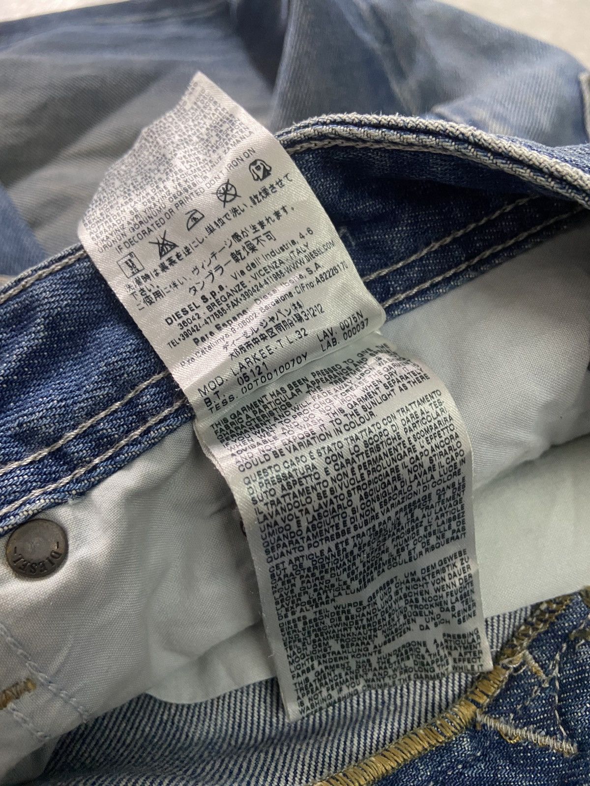 Diesel Diesel Straight-leg jeans Size US 33 - 8 Thumbnail