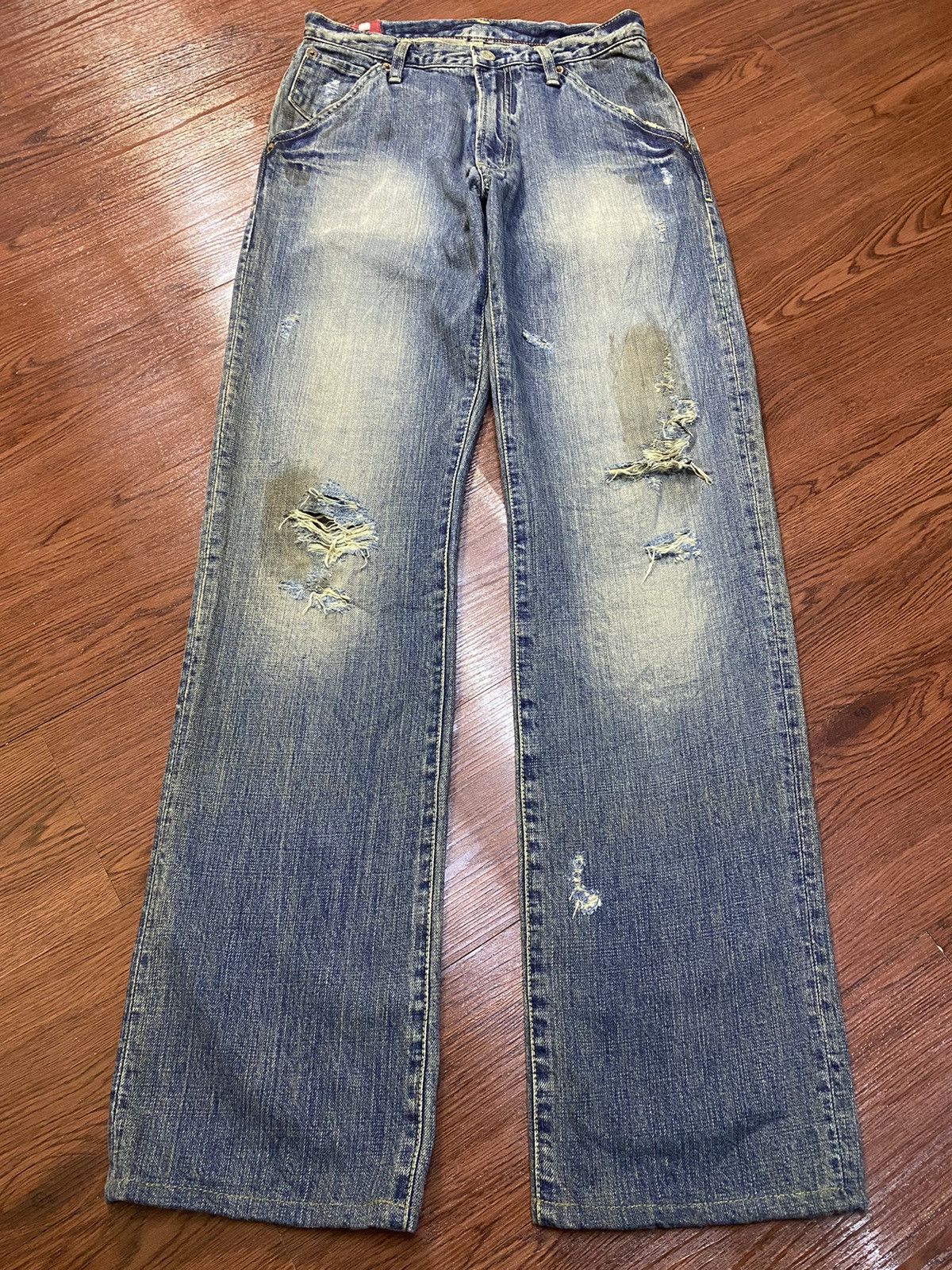 Japanese Brand Vintage Y2K Japanese Brands Mud Wash Grunge Jeans Size US 27 - 1 Thumbnail
