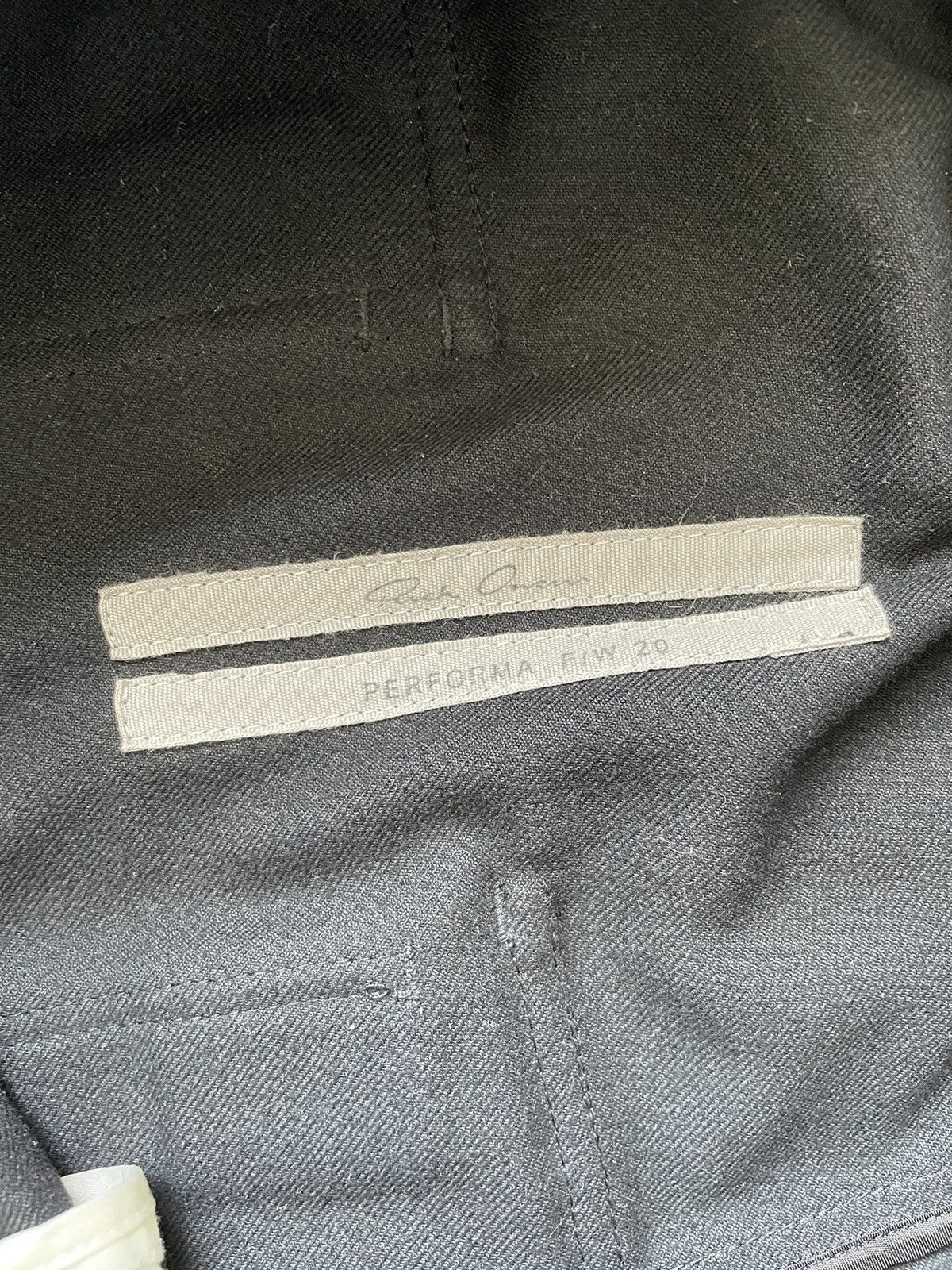 Rick Owens Drawstring Cropped Trouser | Rick Owens RU2053381-CVR Size US 34 / EU 50 - 4 Thumbnail