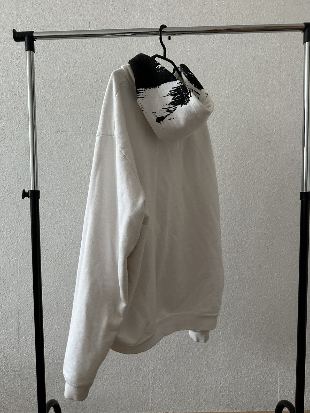 Maison Margiela Maison Margiela painted black white hoodie Size US L / EU 52-54 / 3 - 2 Thumbnail