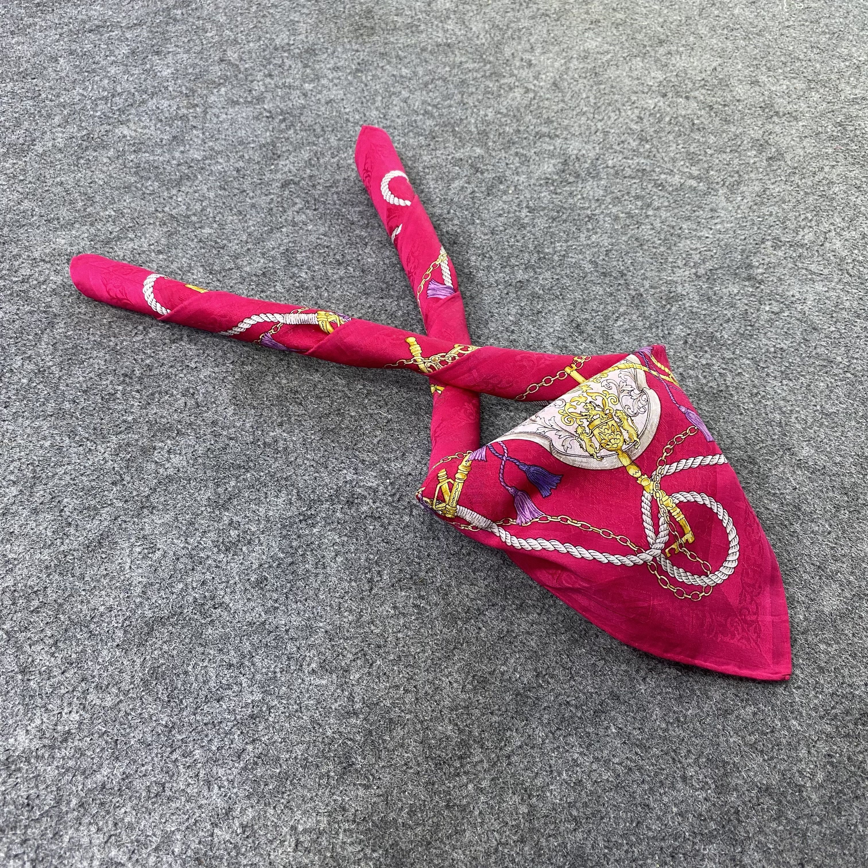 Celine Celine Handkerchief / Bandana / Neckerchief-B2125 Size ONE SIZE - 1 Thumbnail
