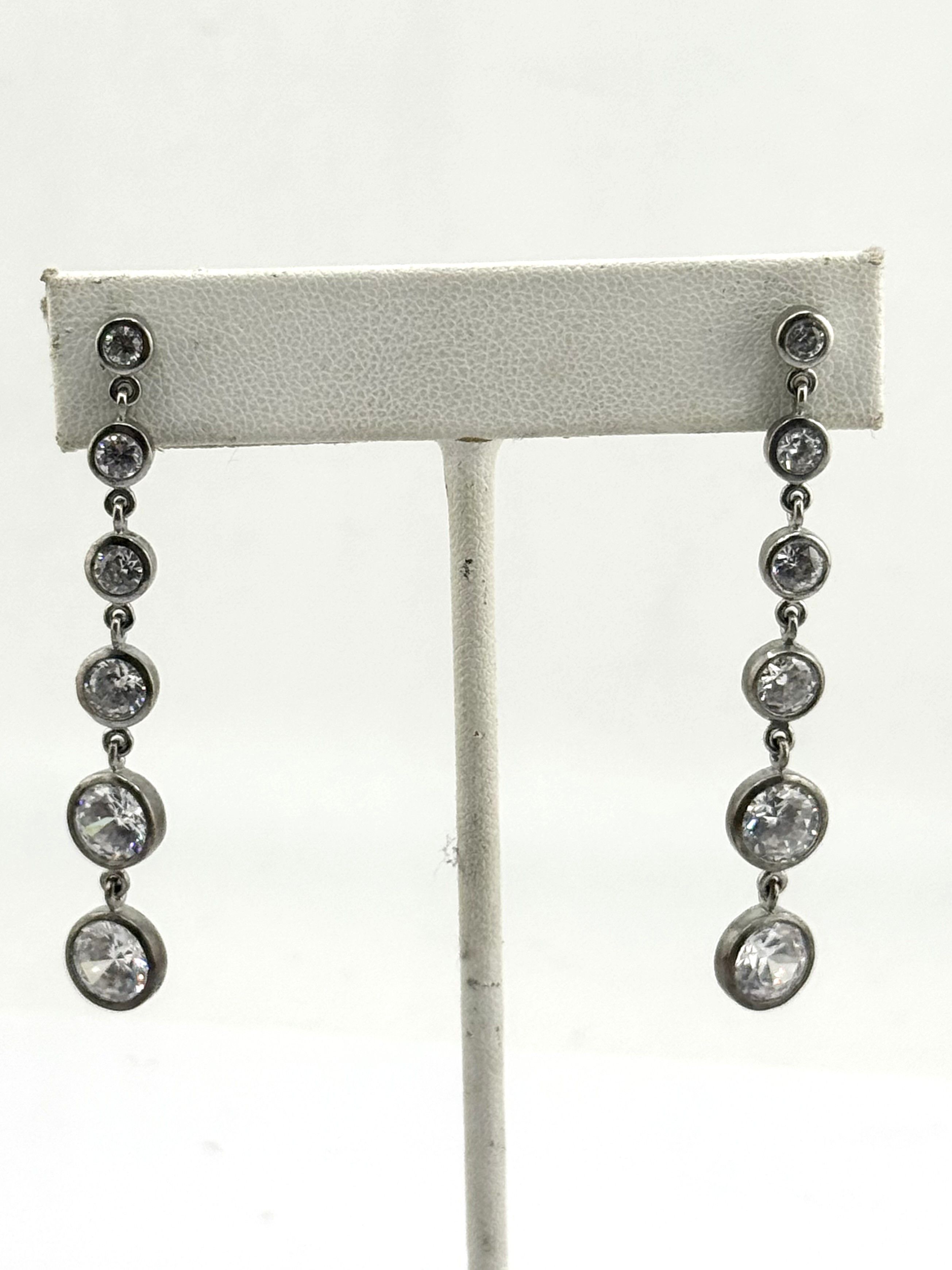 Vintage Vintage sterling silver 925 CZ stone circle dangle drop earr Size ONE SIZE - 1 Thumbnail