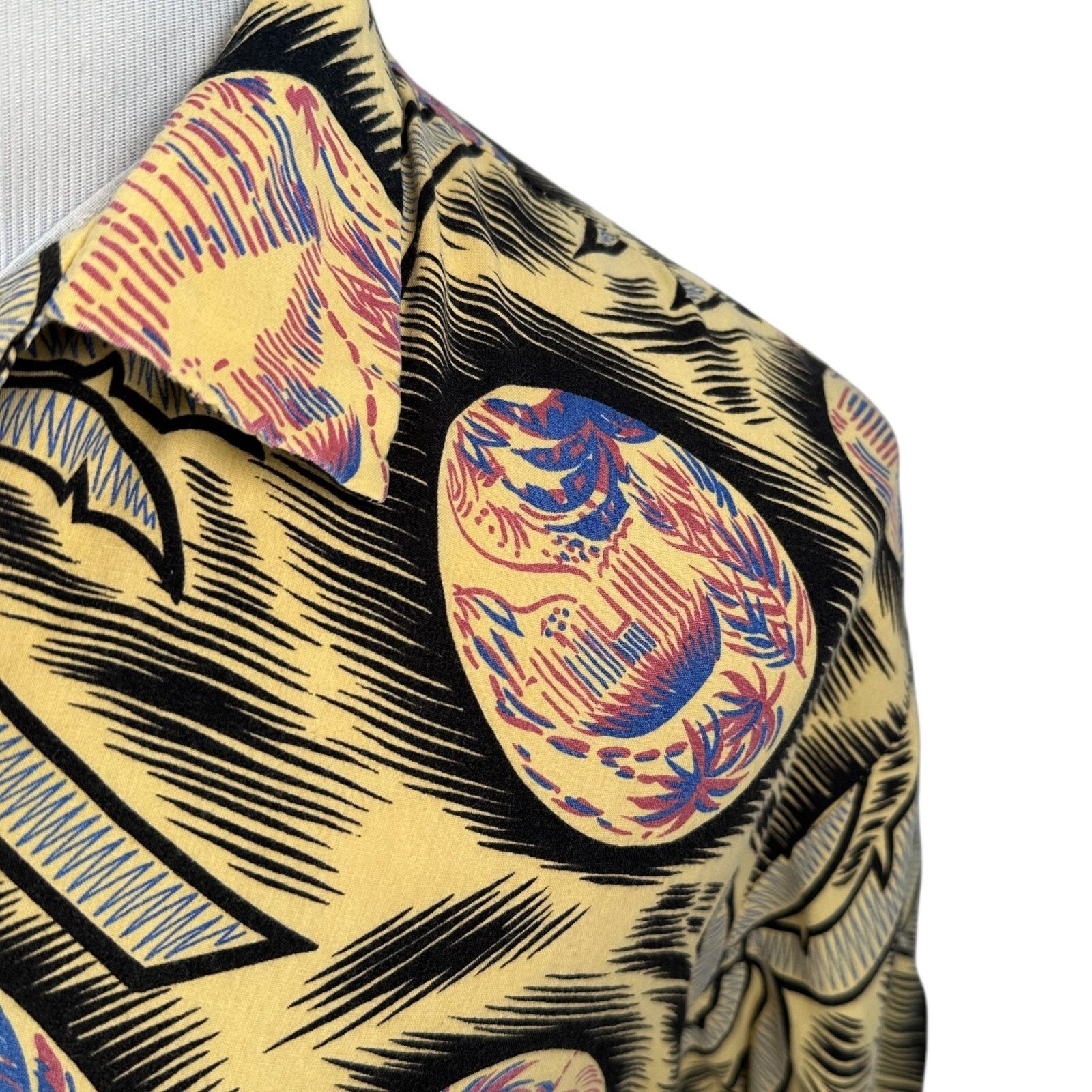 Reyn Spooner Vintage Reyn Spooner Hawaiian Shirt Men’s XL Yellow Hula Size US XL / EU 56 / 4 - 3 Thumbnail
