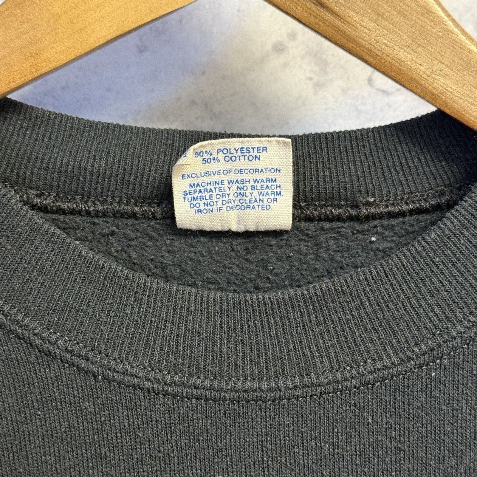 Disney Vintage 80s Mickey Mouse Sweatshirt Small Raglan Disney Size US S / EU 44-46 / 1 - 4 Thumbnail
