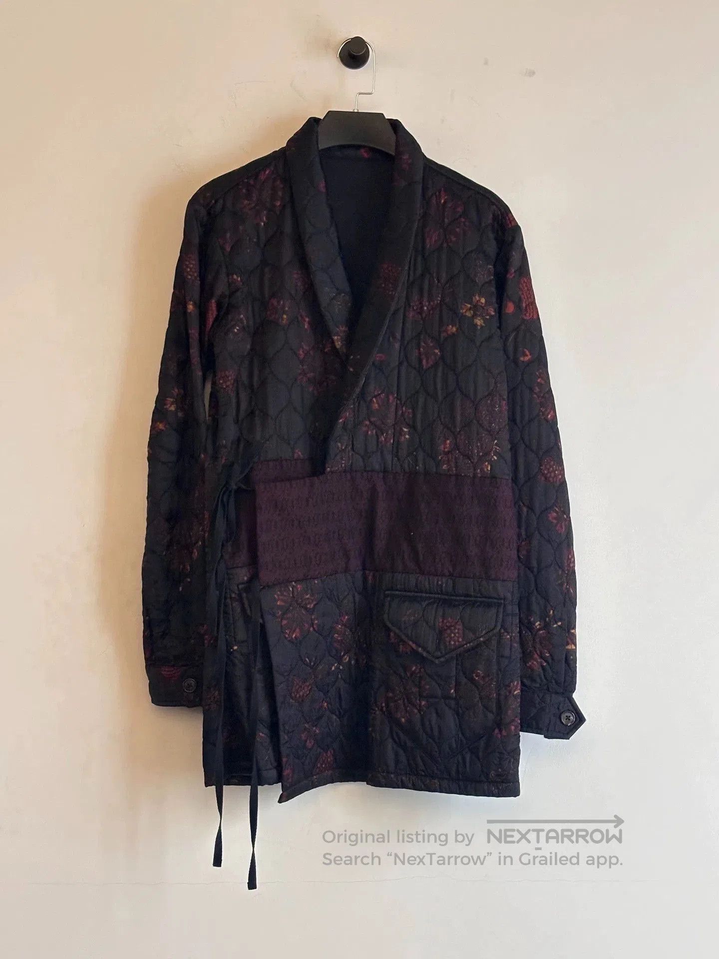 Dries Van Noten Black Quilted Floral Wrap Jacket. Size US M / EU 48-50 / 2 - 1 Thumbnail