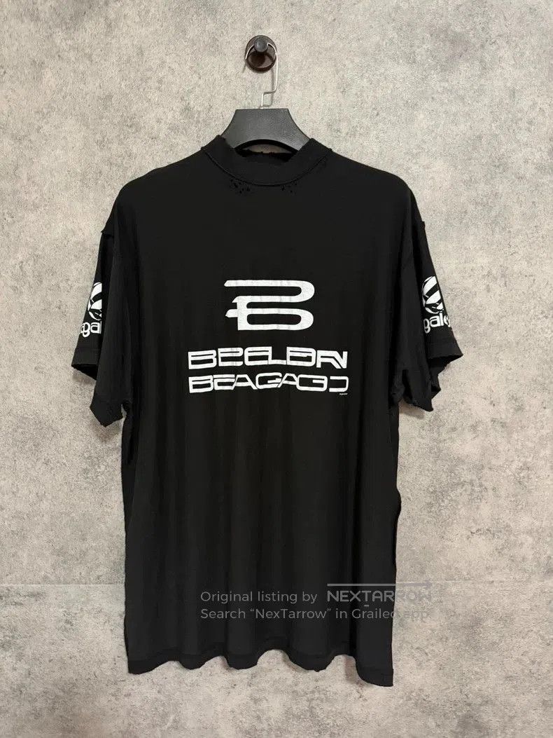 Balenciaga Balenciaga Black Distressed Logo T-shirt. Size US XS / EU 42 / 0 - 1 Thumbnail