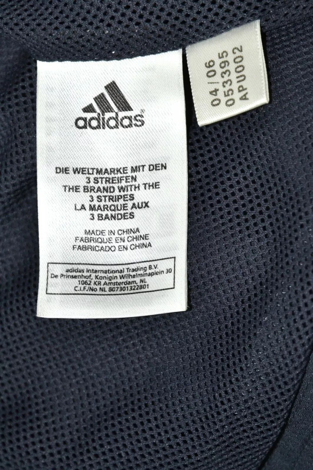 Adidas LIVERPOOL 2006/2007 JACKET JERSEY ADIDAS SIZE M ADULT Size US M / EU 48-50 / 2 - 7 Thumbnail