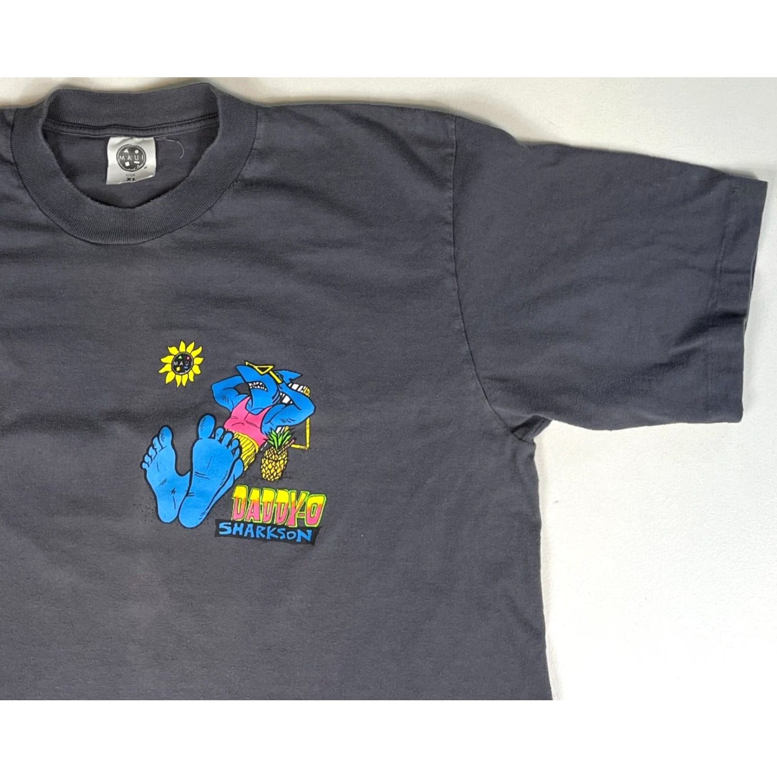 Vintage VINTAGE Maui abd Sons T-Shirt Crew Neck Short Sleeve XL Gray 90s Vintage Beach Surfing Double-Sided Mens Size US XL / EU 56 / 4 - 5 Thumbnail