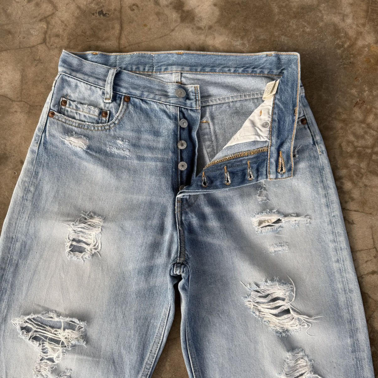 Japanese Brand W30x26.5 Vintage RNA INC ButtonFly Distressed Denim Jean Size US 30 / EU 46 - 9 Thumbnail