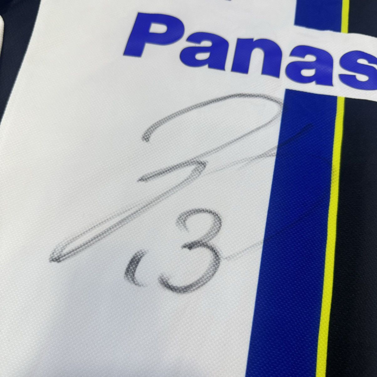 Umbro Osaka Gamba 11/12 Longsleeves away shirt #13 Terada Size US L / EU 52-54 / 3 - 8 Thumbnail