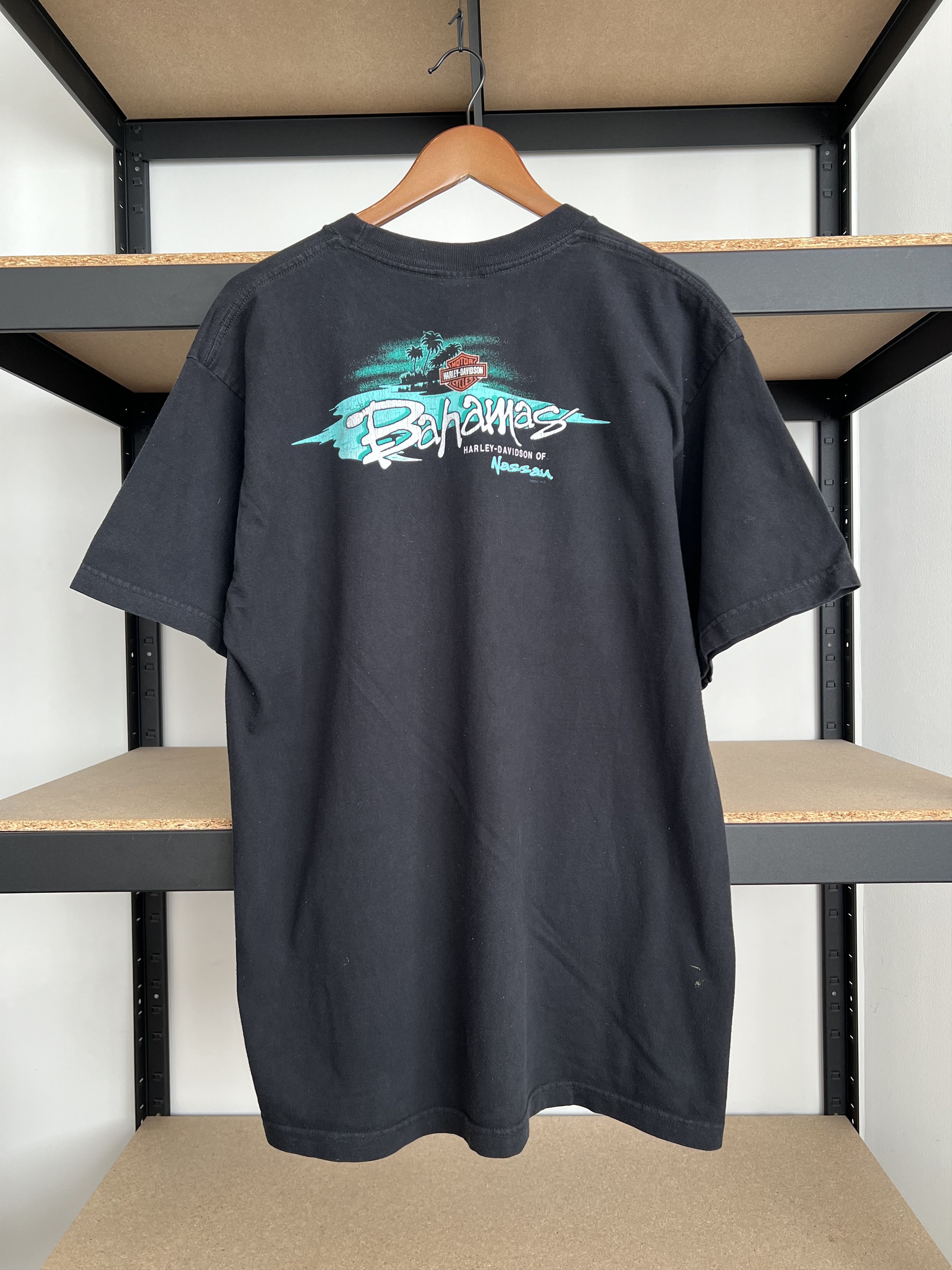Harley Davidson Vintage 2008 Harley Davidson Sexy Girl Bahamas T-shirt Size US XL / EU 56 / 4 - 2 Thumbnail