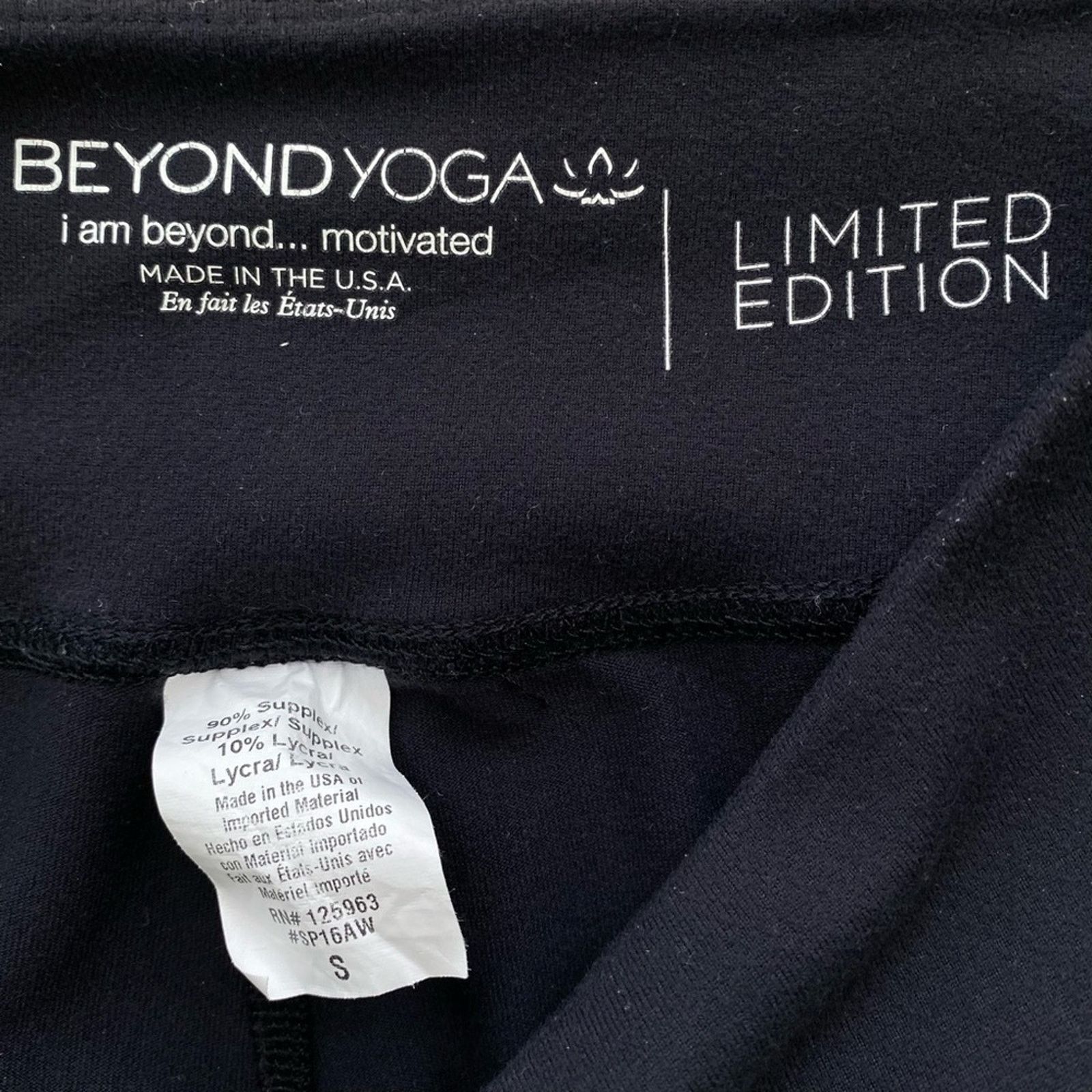 Beyond Yoga Beyond Yoga Limited Edition Diamond Mesh Leggings Black S Size 27" / US 4 / IT 40 - 13 Thumbnail